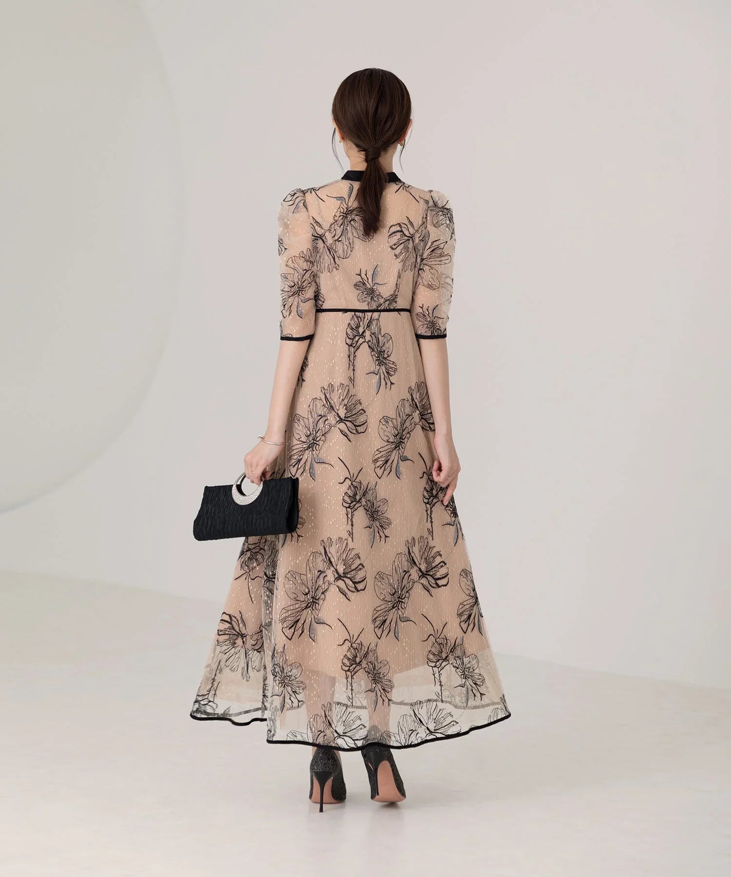 【当日発送】パイピングハイネック花柄ラメレースワンピースドレス