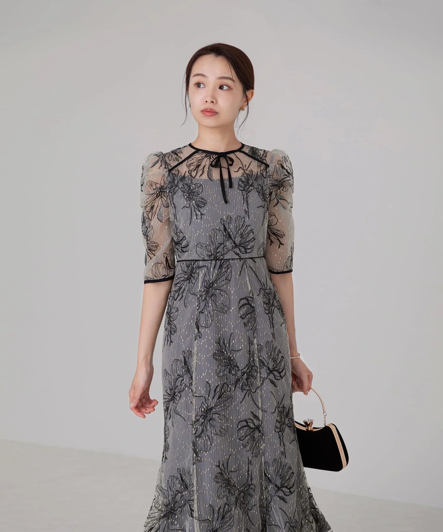 【當天出貨】碎花緞帶泡泡袖魚尾裙