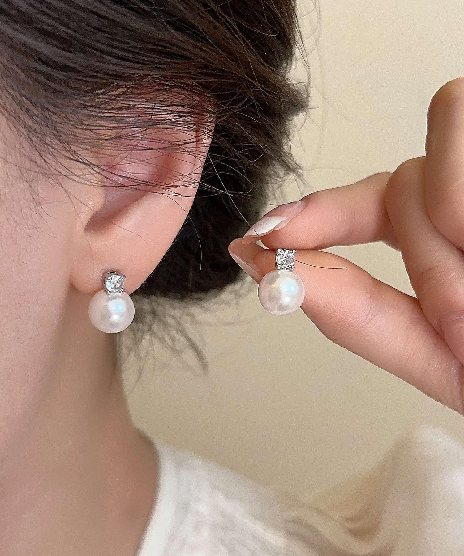 【当日発送】シルバーストーンパールピアス