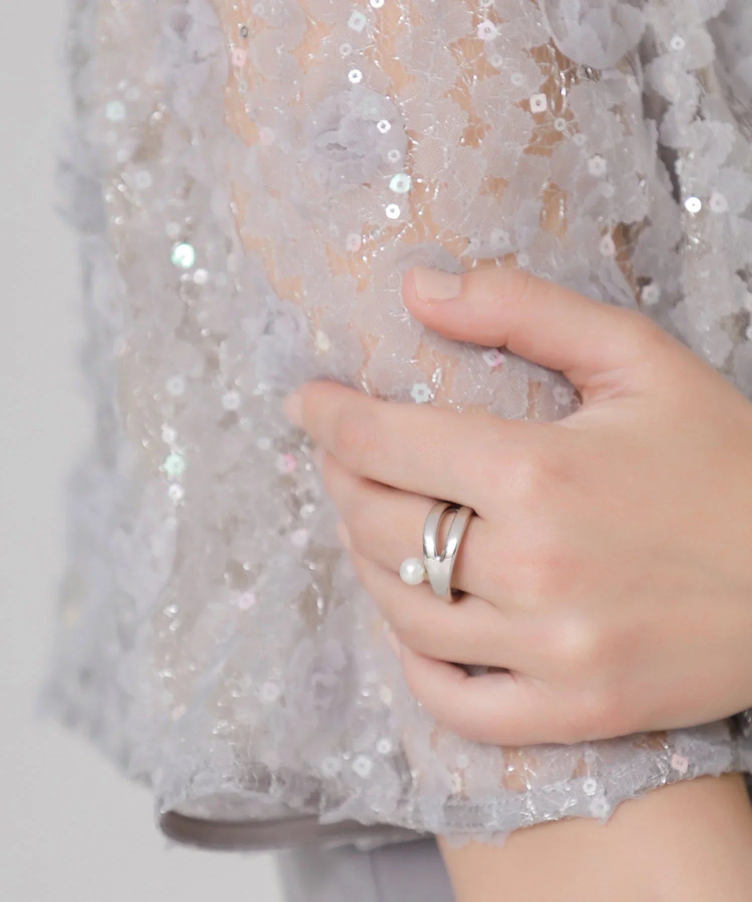 【当日発送】モダンパールオープンリング