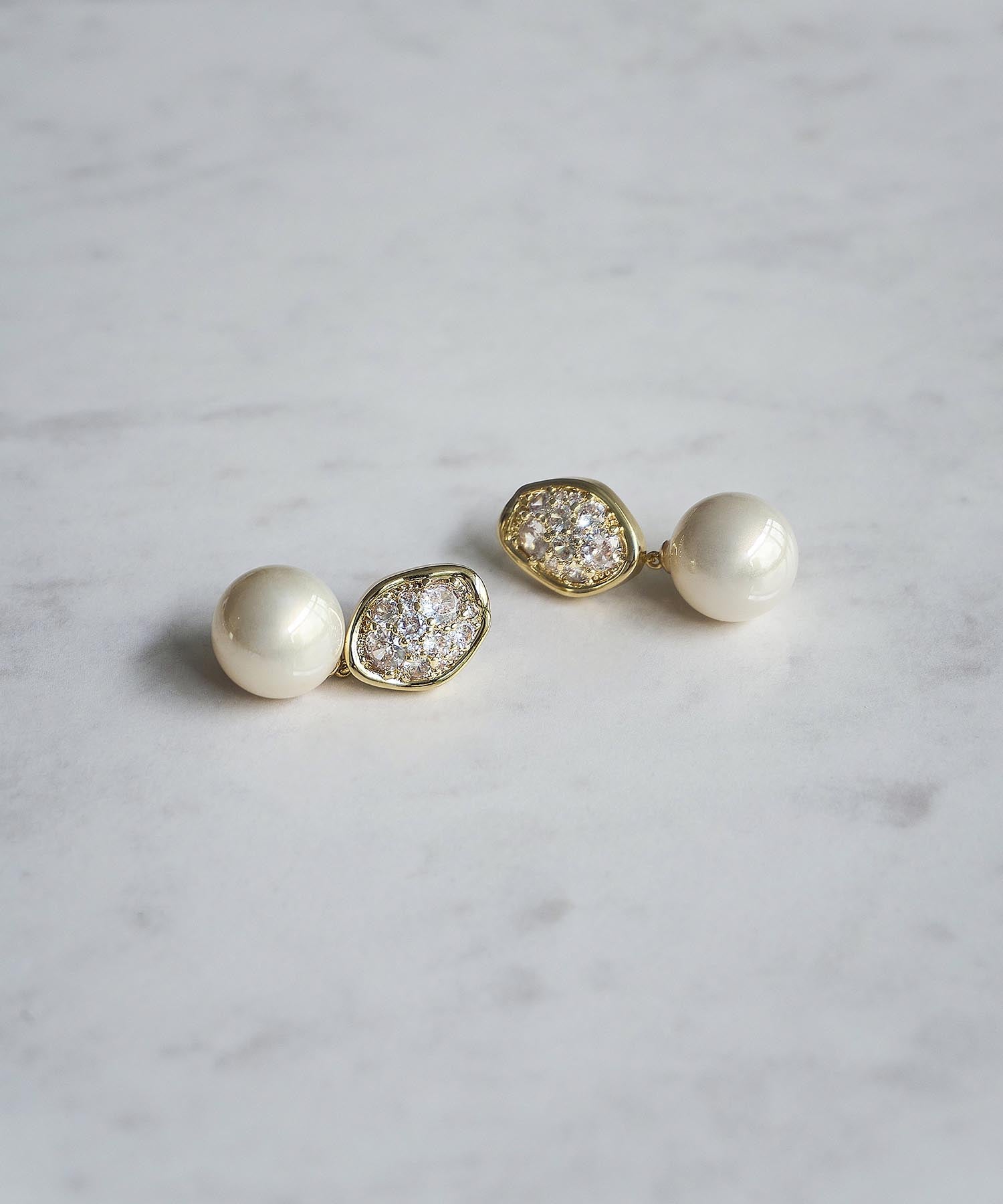 【当日発送】オーバルビジュードロップパールピアス
