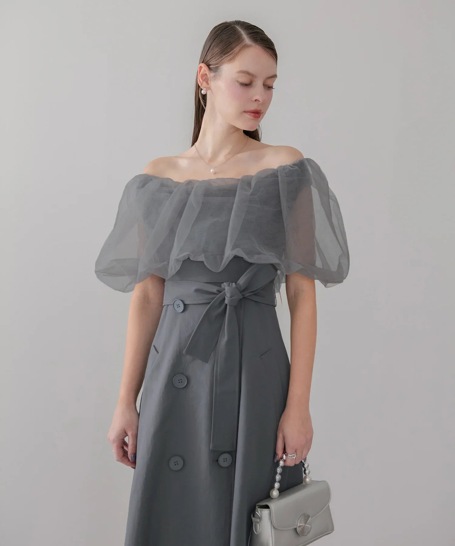 【COMING SOON】3WAYオフショルチュールトレンチディティールワンピ―スドレス