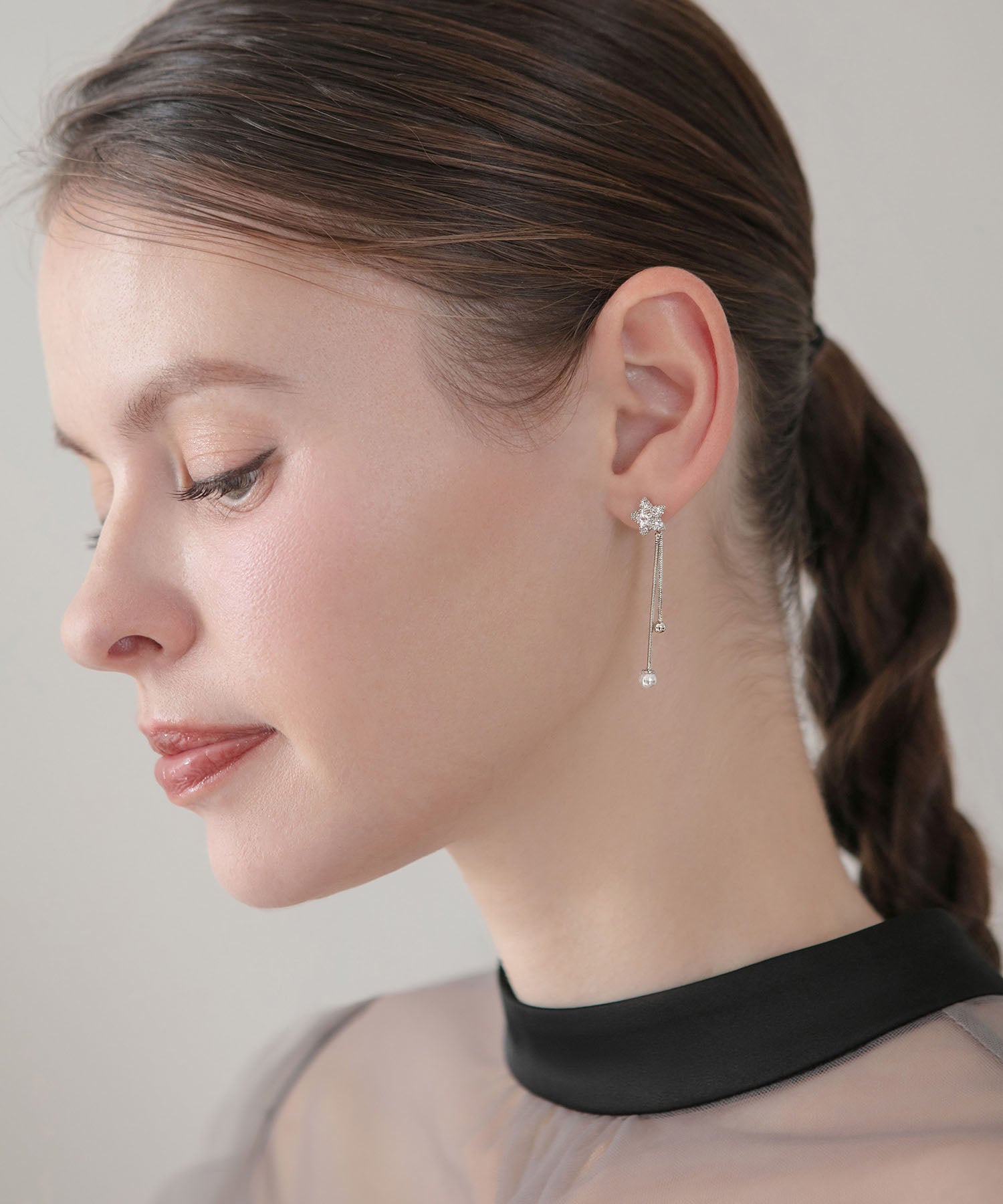 【当日発送】スタービジュードロップラインピアス