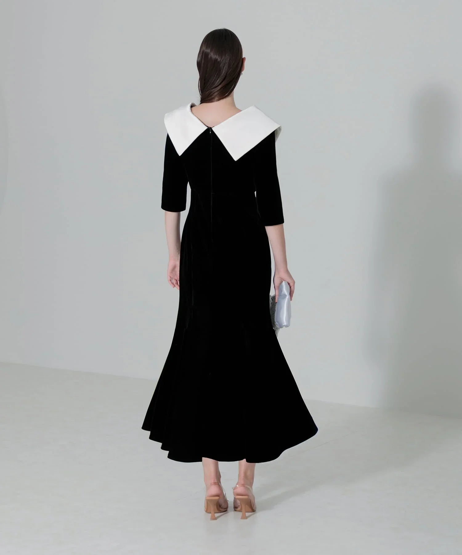 【當天出貨】不對稱大領絲絨魚尾裙