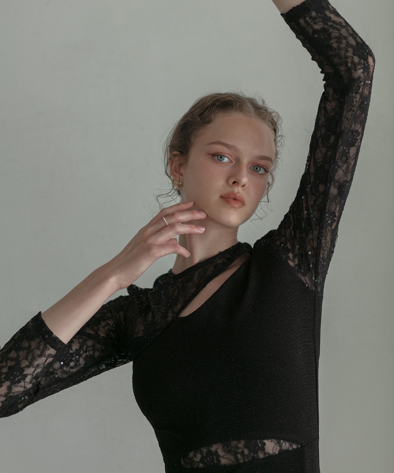 【LEJA LUXE】アシンメトリーレーススリムフィットIラインドレス