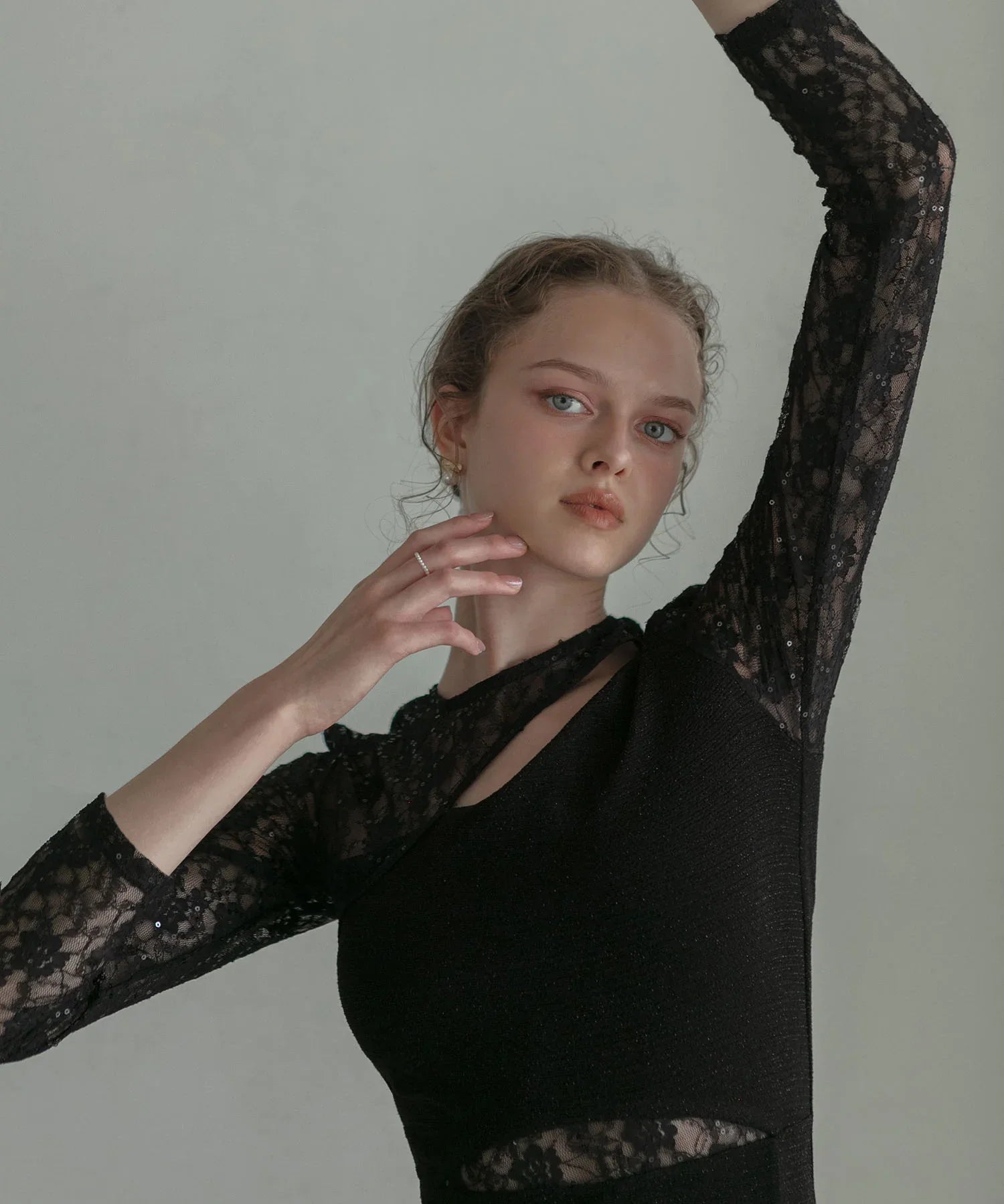 【LEJA LUXE】アシンメトリーレーススリムフィットIラインドレス