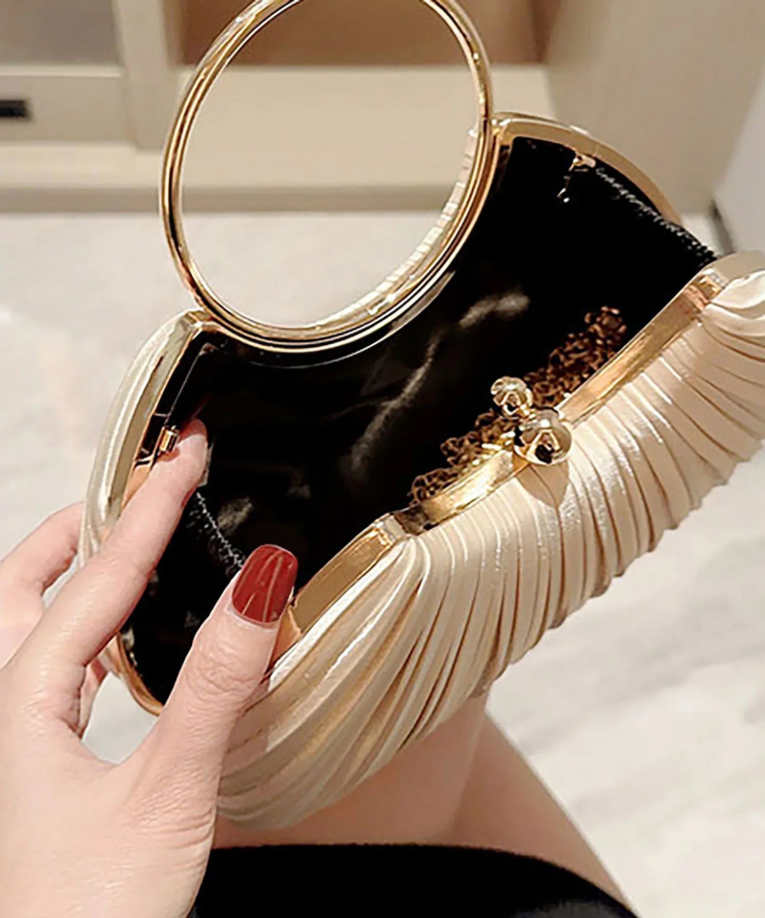 【当日発送】2WAYプリーツゴールドラインバッグ