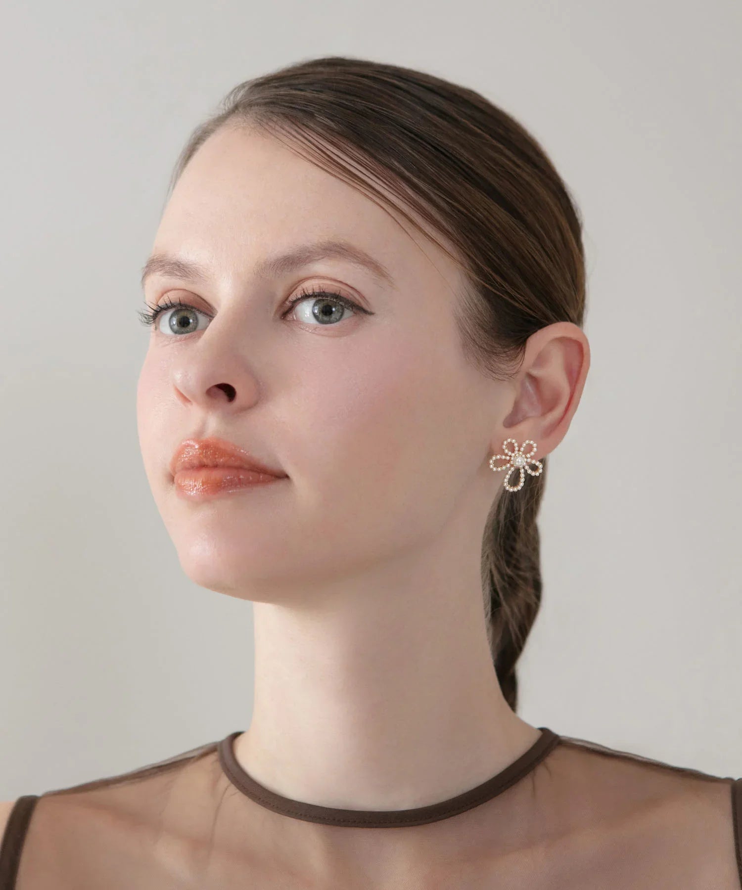 【当日発送】フラワービジューパールピアス