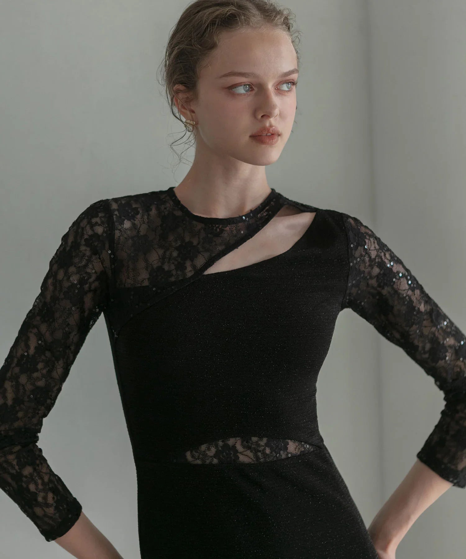 【LEJA LUXE】アシンメトリーレーススリムフィットIラインドレス