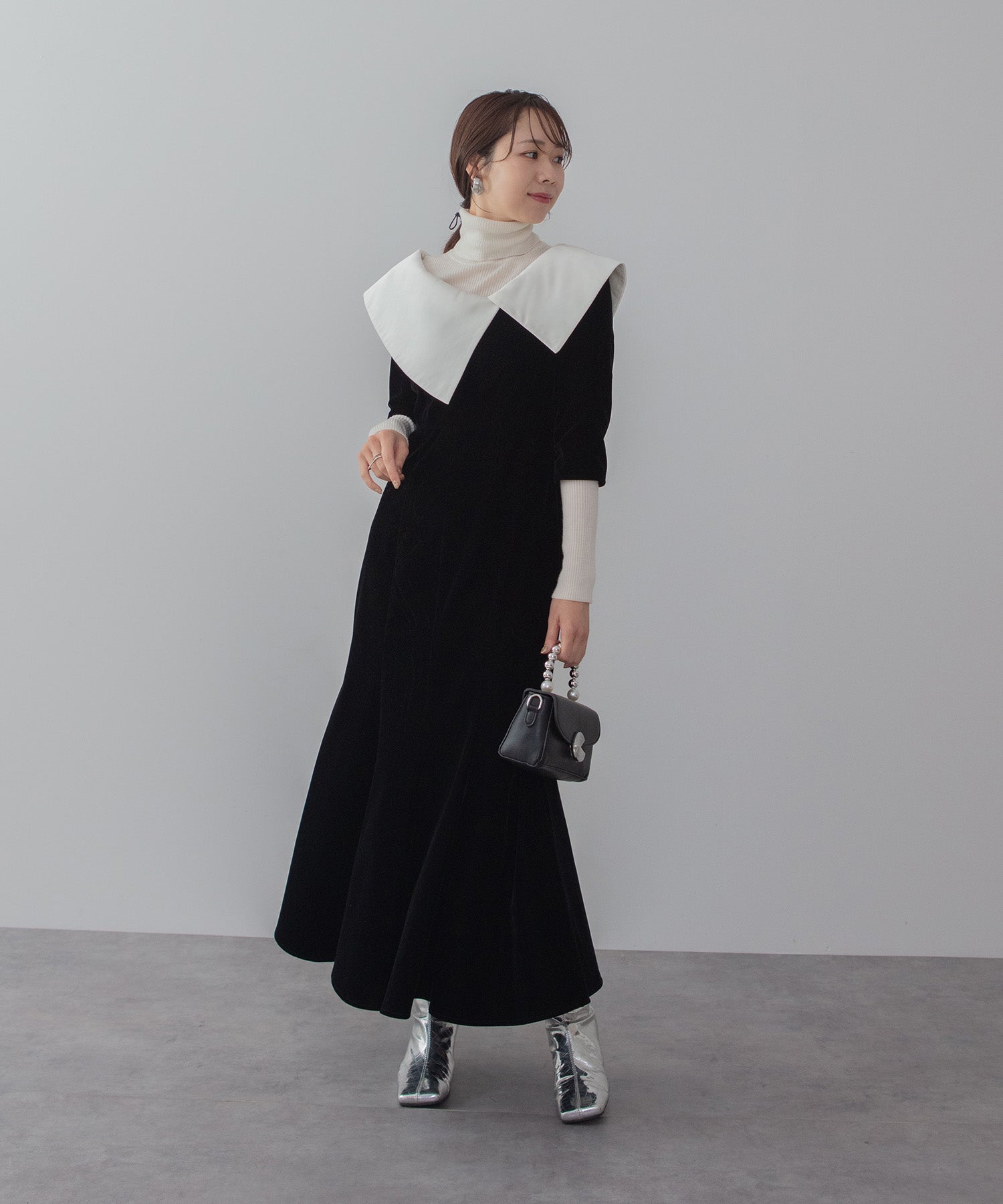 【當天出貨】不對稱大領絲絨魚尾裙