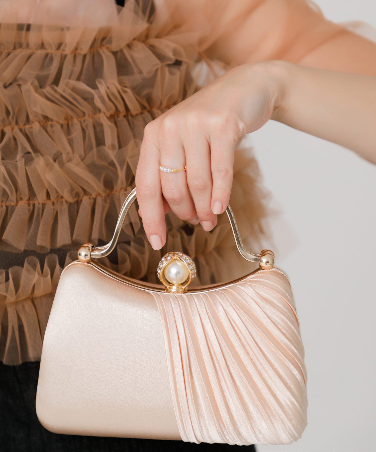 【当日発送】2WAYハーフプリーツパールストーンバッグ