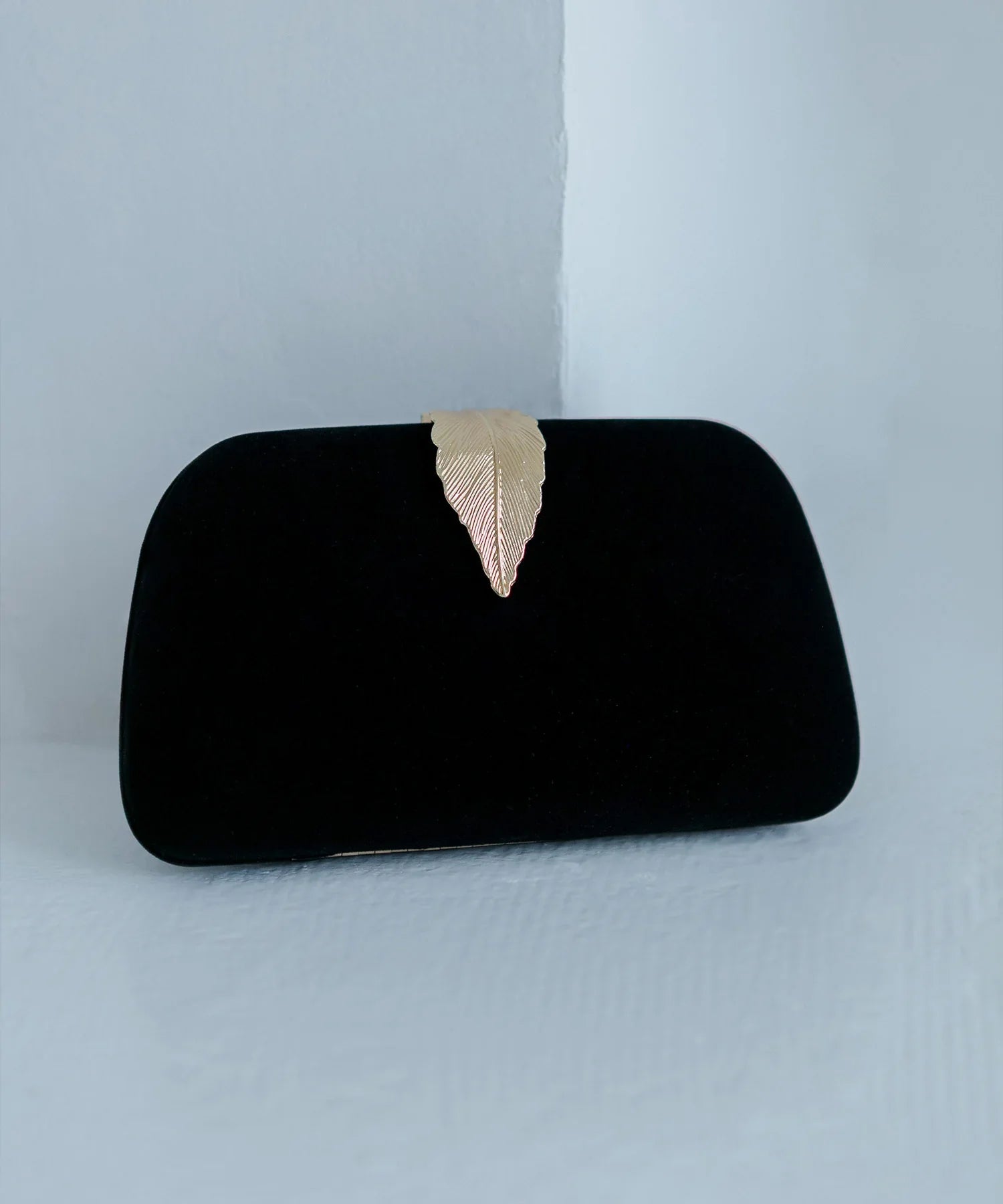 【SOLD OUT】リーフモチーフ2WAYベロアバッグ