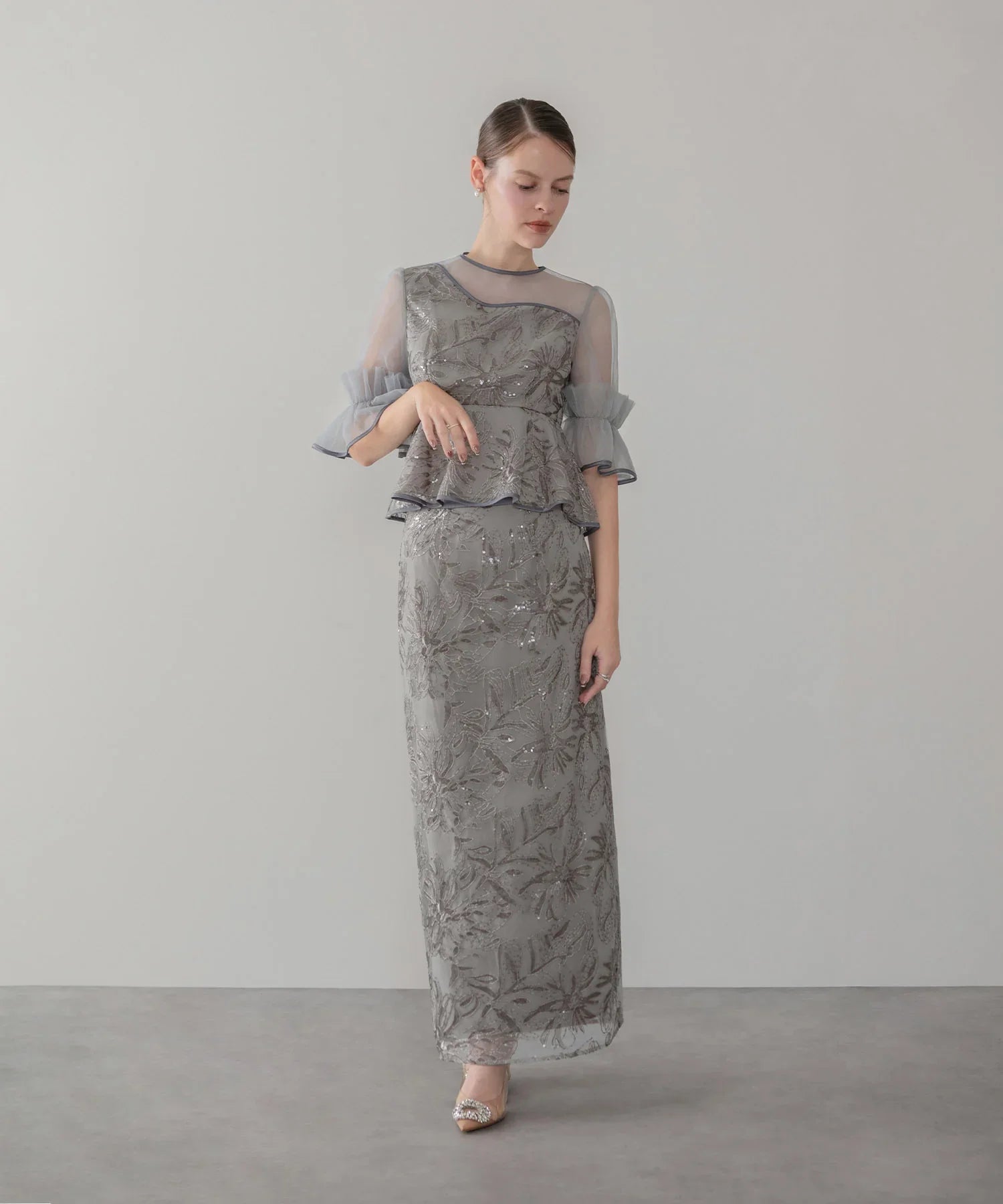 【SOLD OUT】アシンメトリーシアーフラワースパンコールフリルチュール セットアップドレス