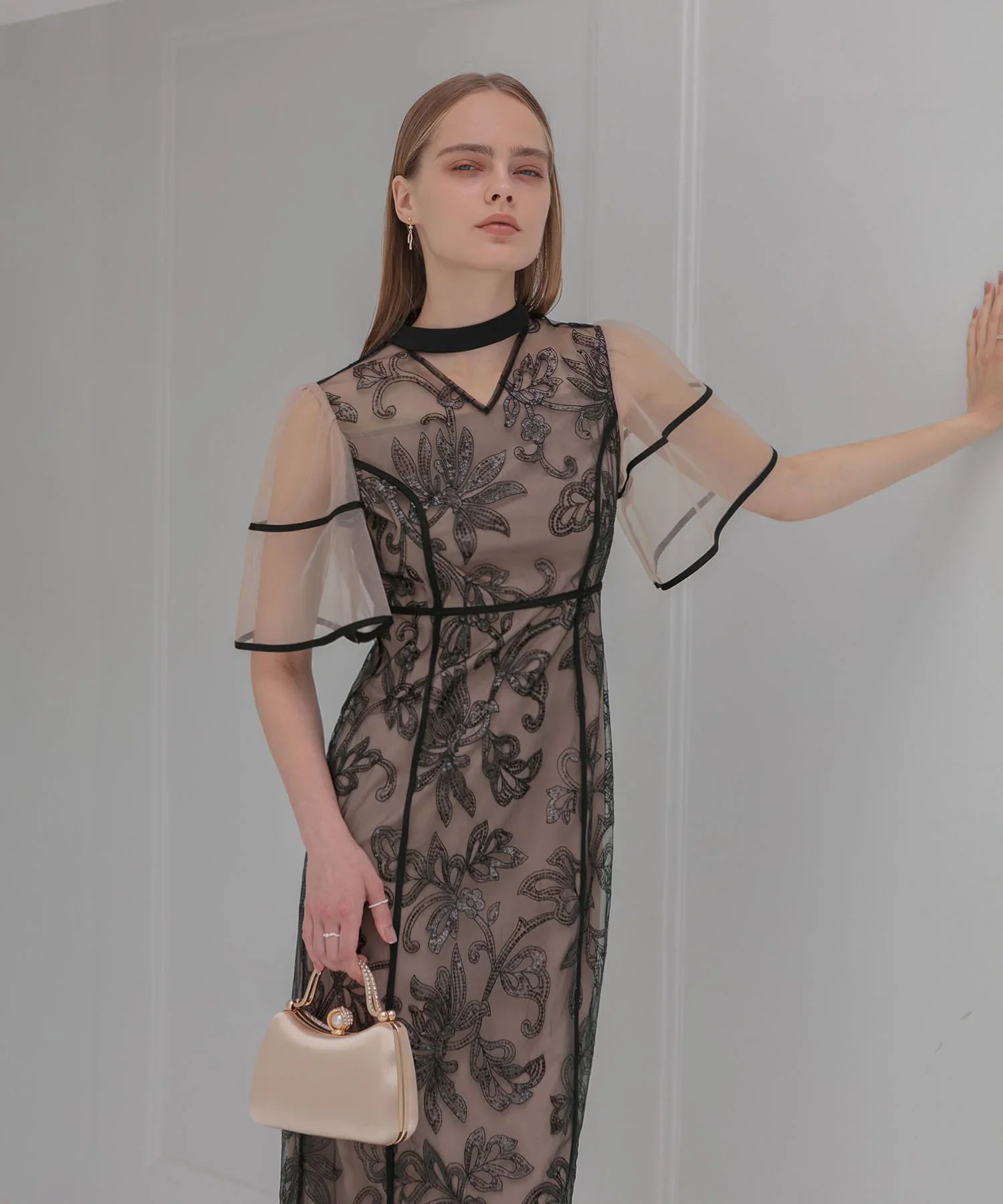 【当日発送】スパンコールフラワーIラインワンピースドレス