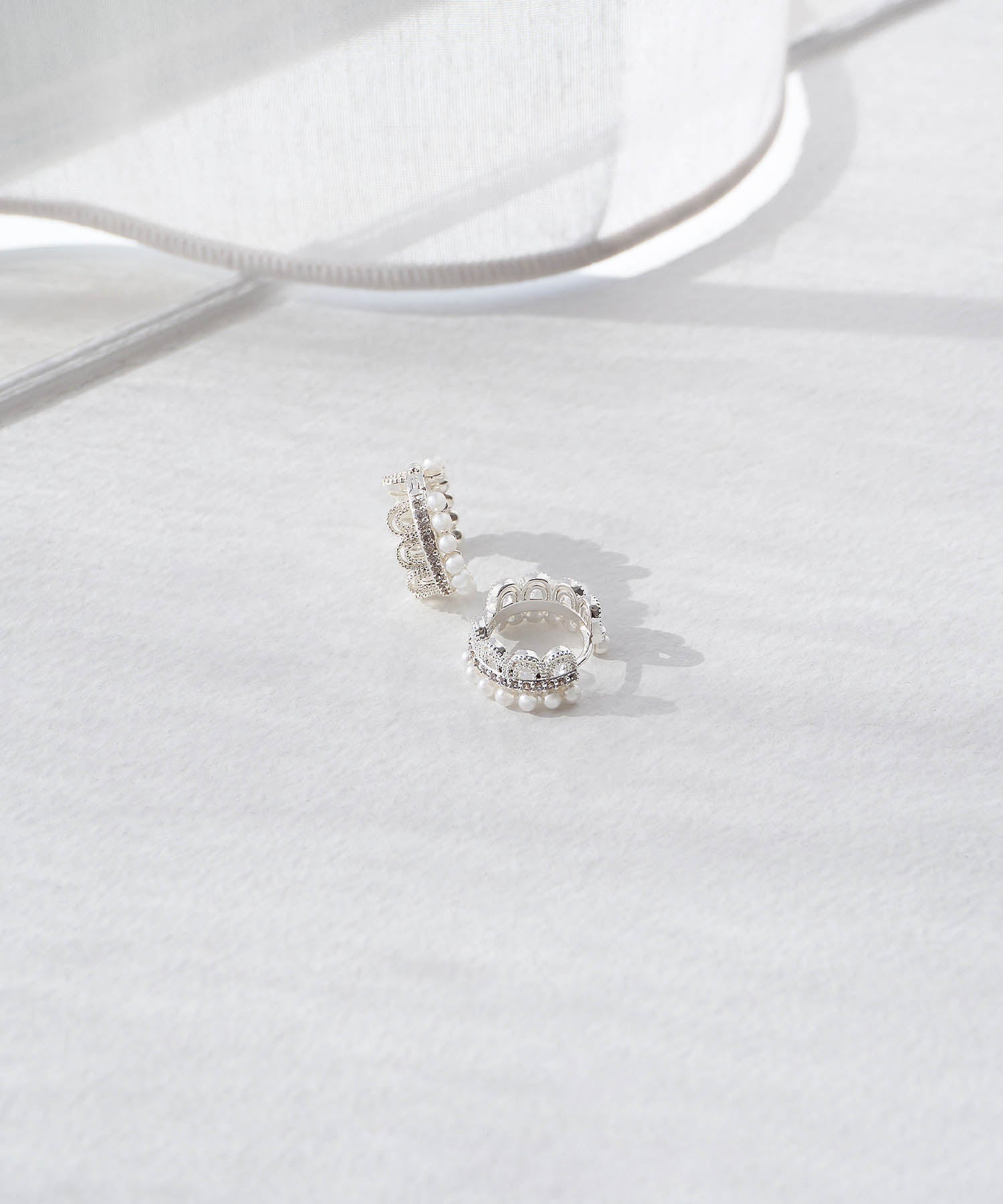 【当日発送】パールレースフープピアス