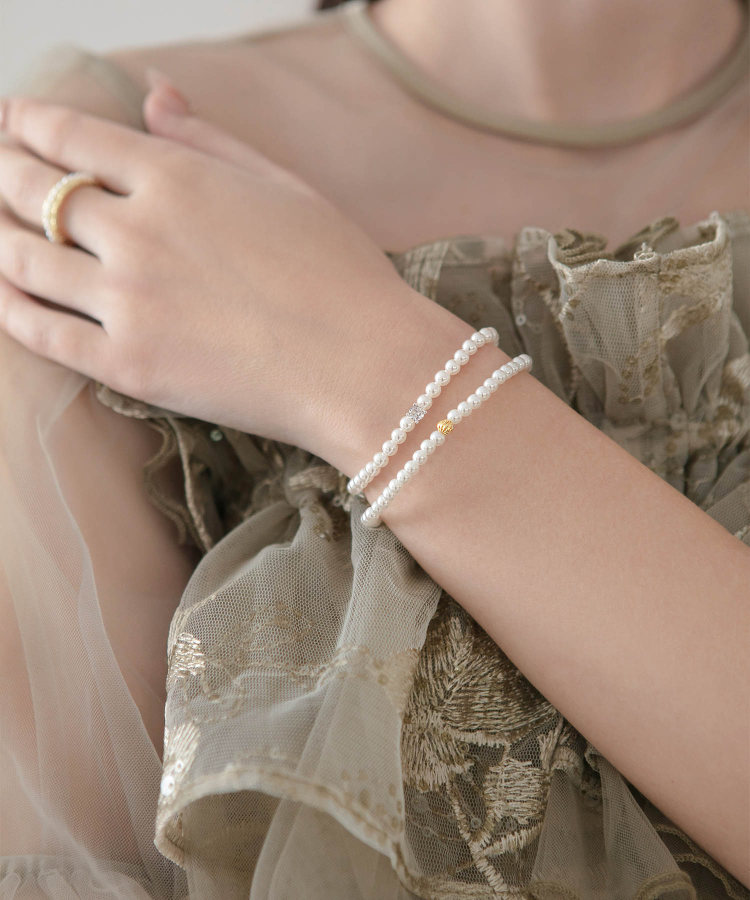 【当日発送】パールラインゴールドパーツブレスレット