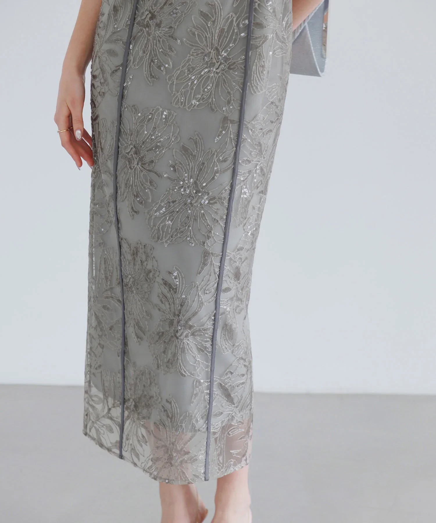 【当日発送】アシンメトリーシアーフラワーワンピースドレス