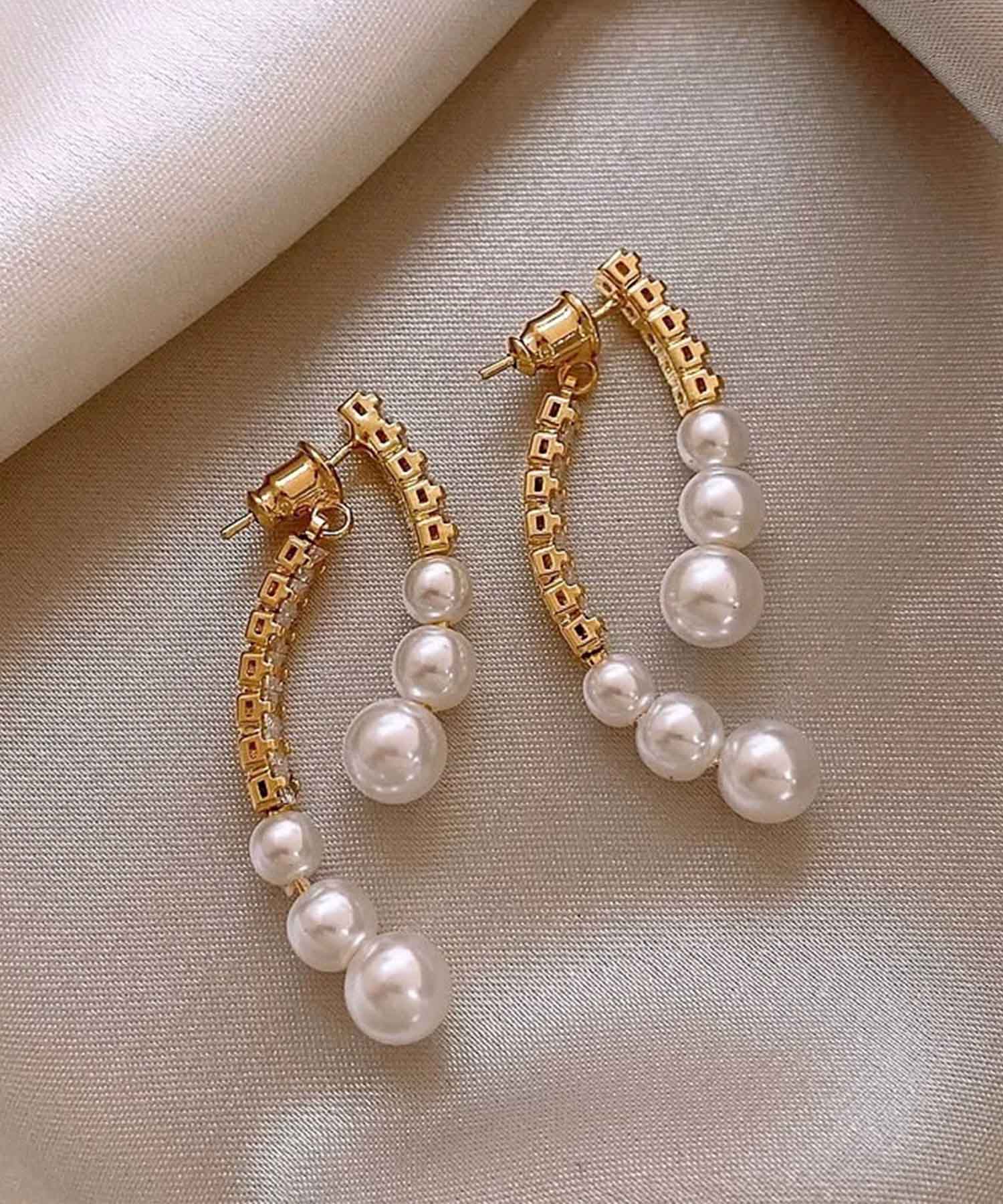 【当日発送】クリスタルビジューパールデザインニュアンスピアス