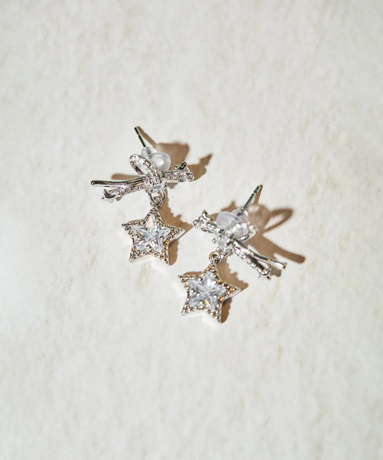 【当日発送】リボンスターモチーフシルバーピアス