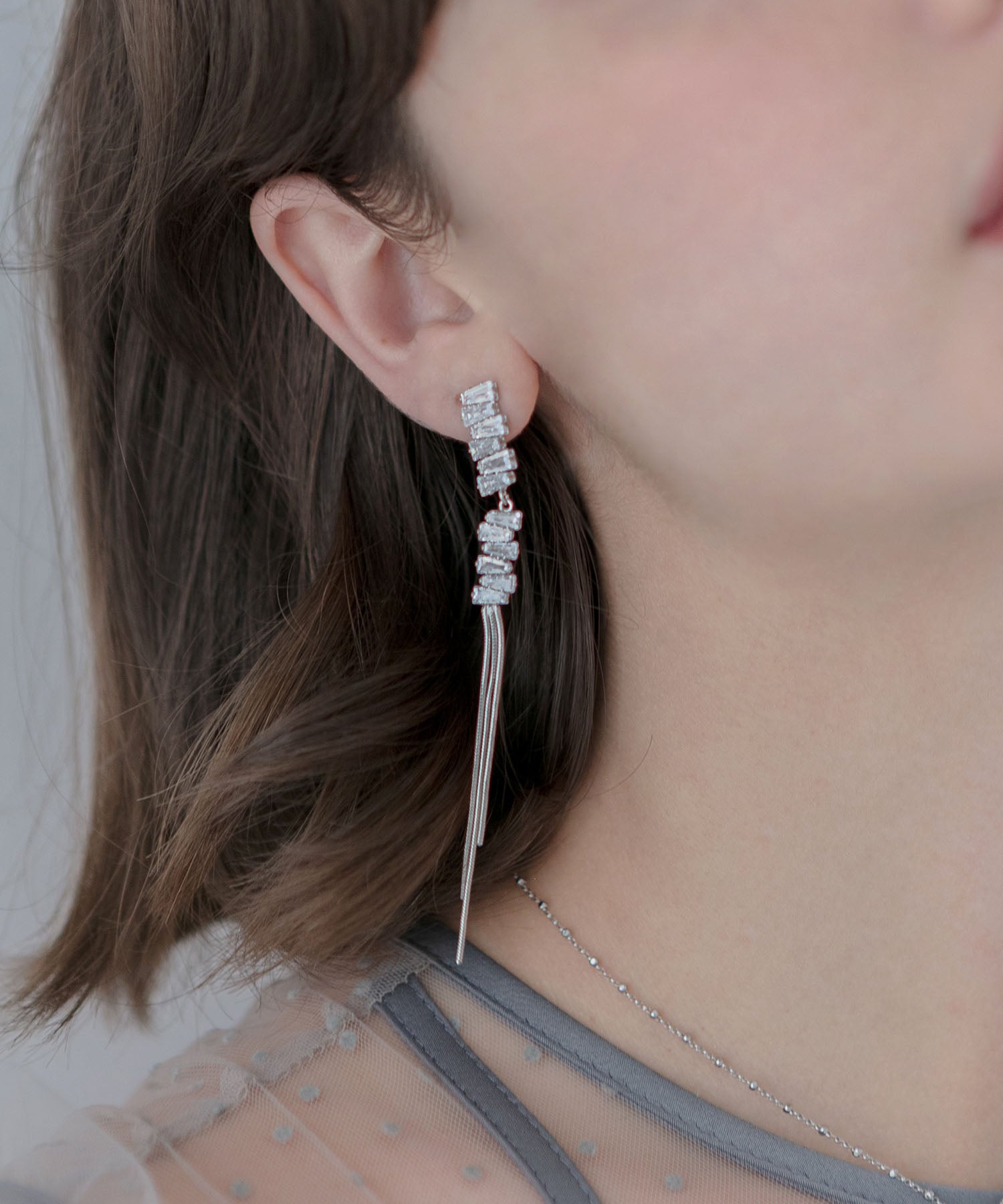 【当日発送】ビジューロングチェーンピアス