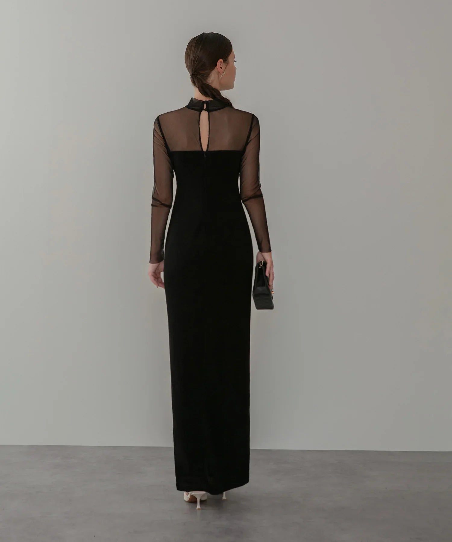 【LEJA LUXE】フロントツイストデザインシアースリットIラインドレス