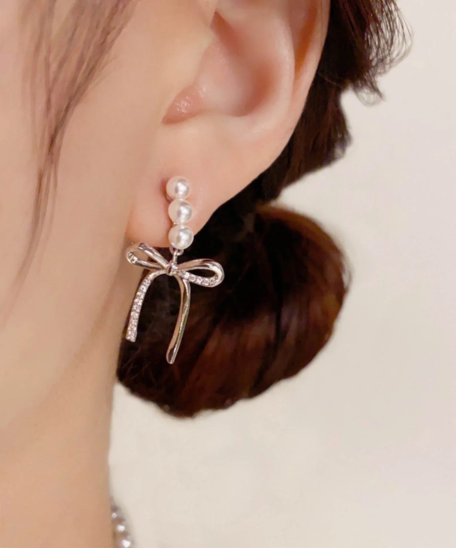 【当日発送】ドロップパールリボンピアス