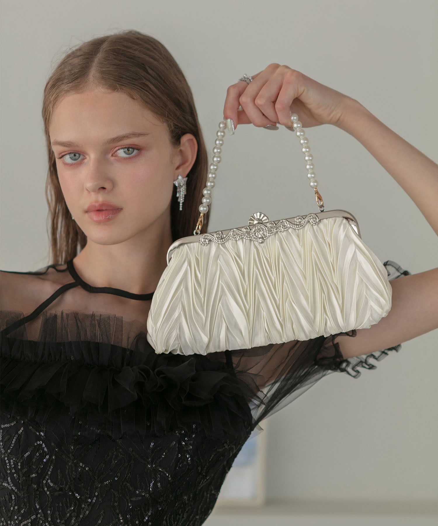 【当日発送】4WAYプリーツパールハンドバッグ