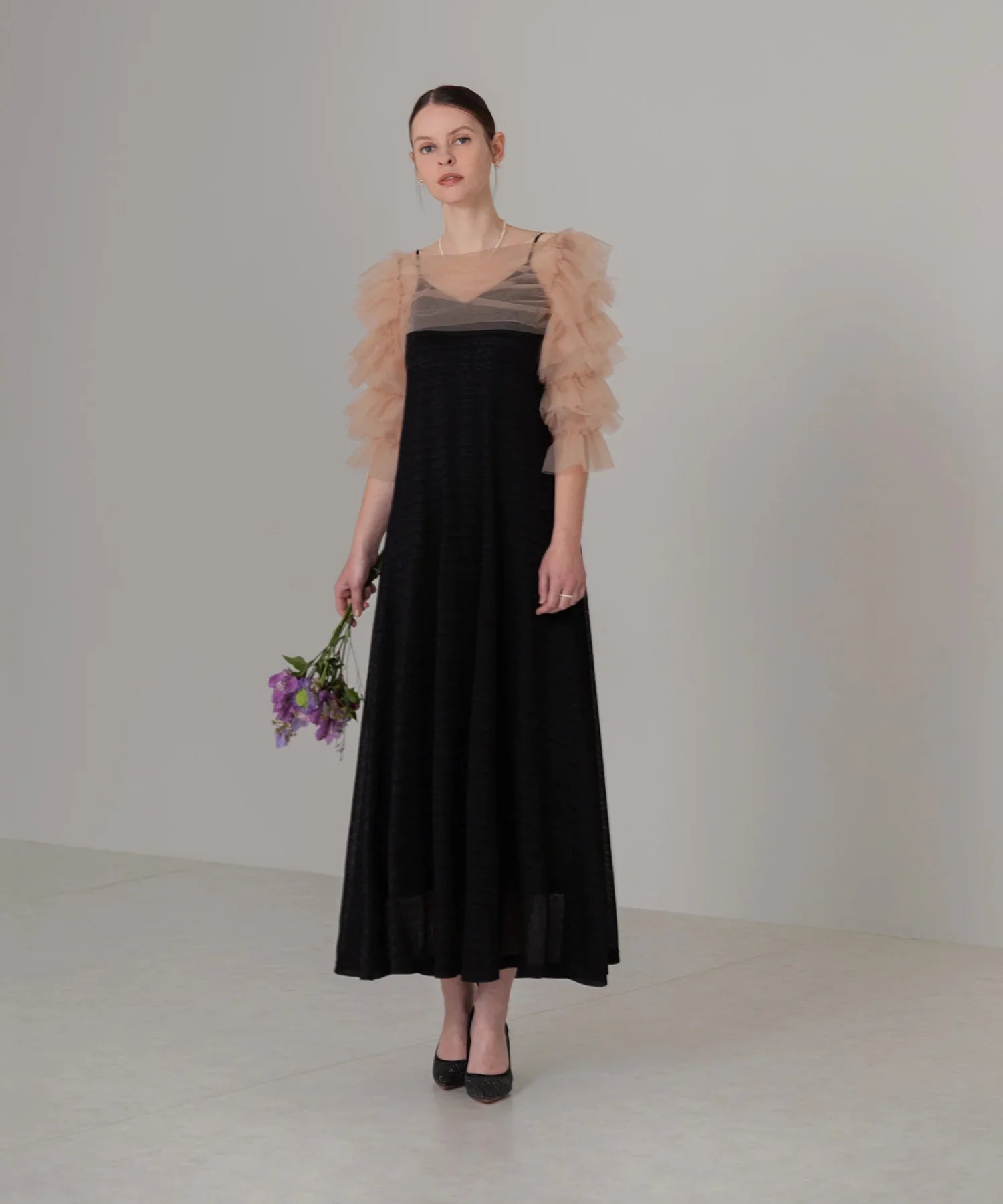 分層式荷葉邊薄紗短上衣連身裙