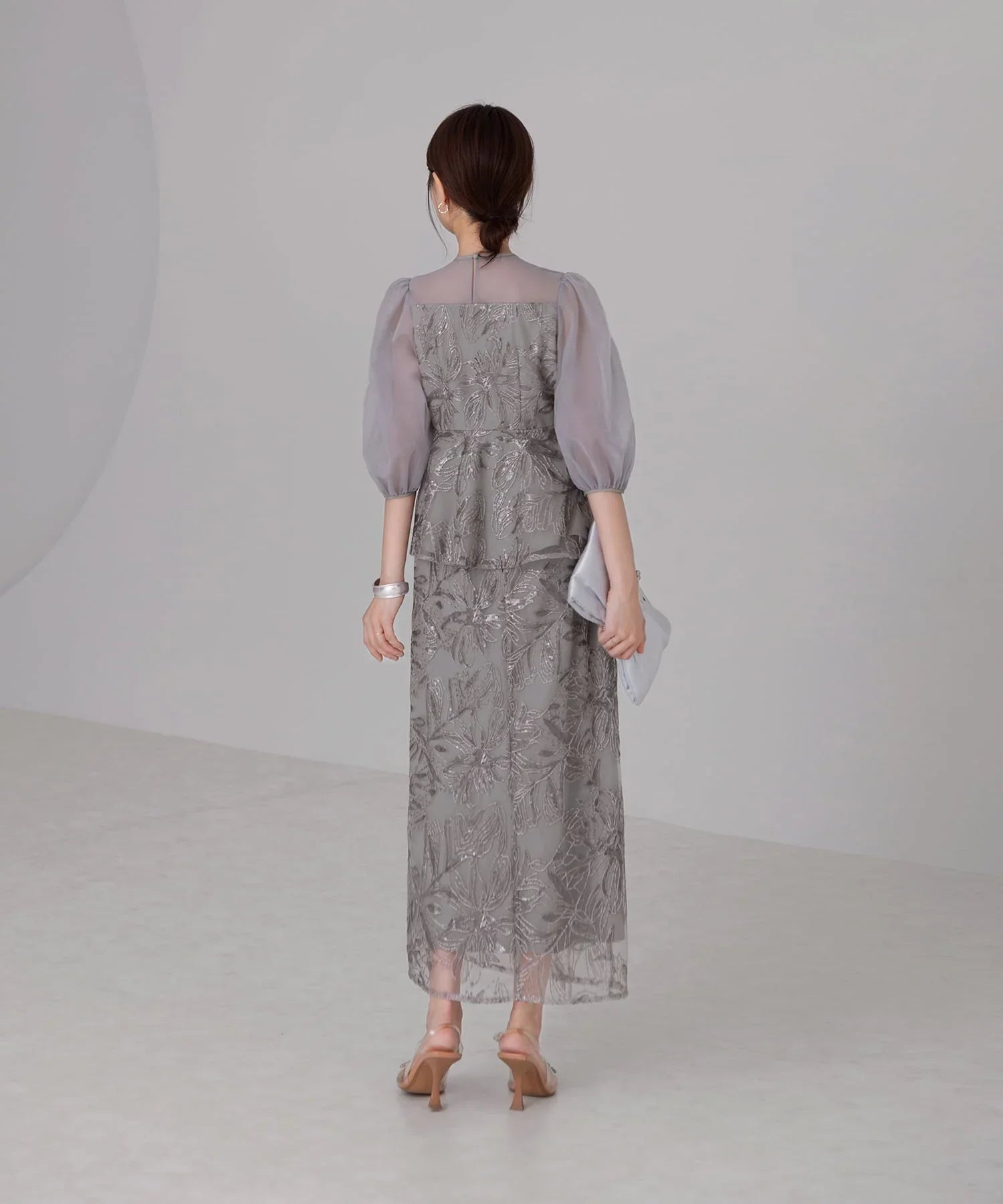 【当日発送】シアーパフスリーブペプラムスパンコール花柄セットアップドレス