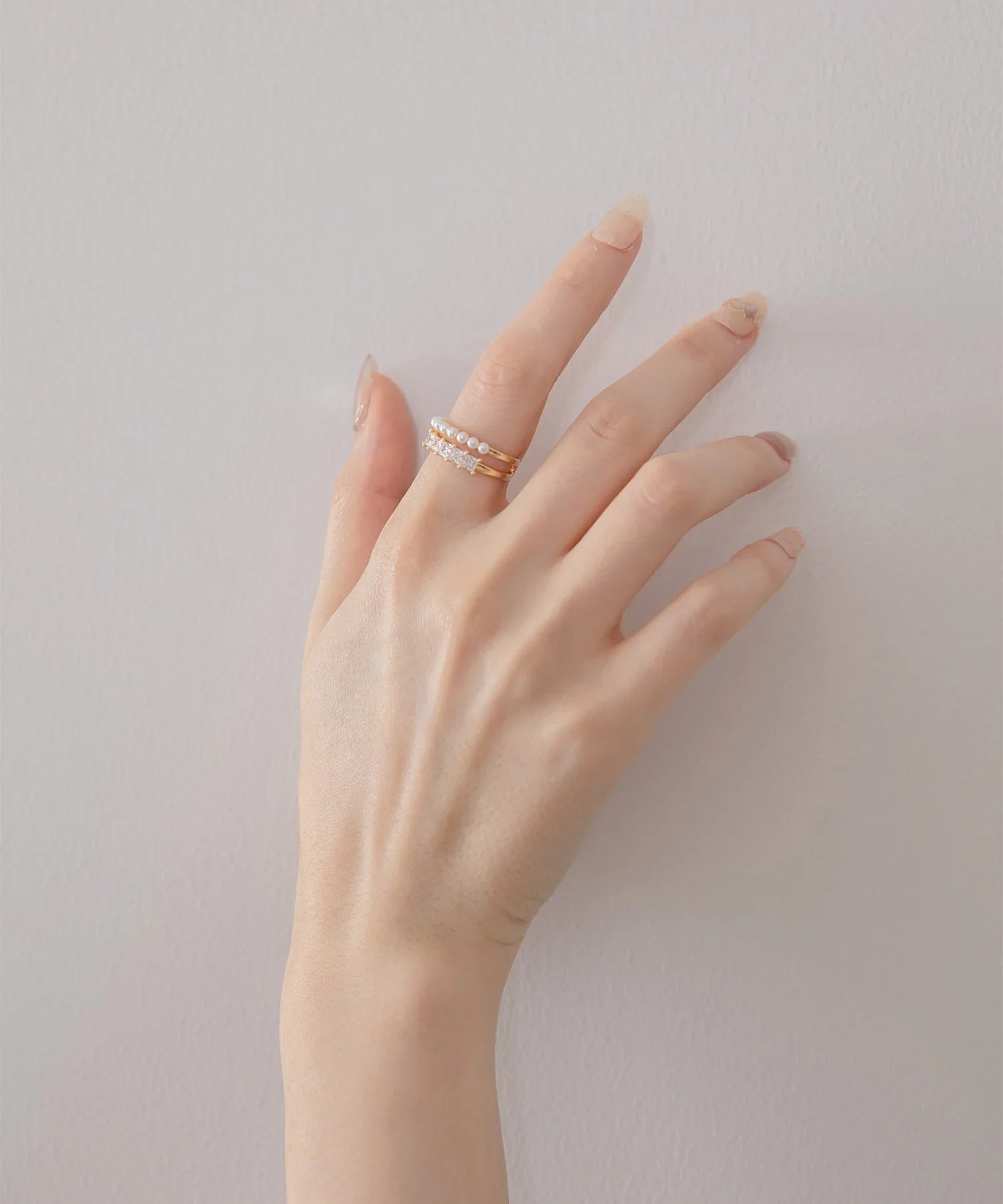 【当日発送】パールビジューラインループリング