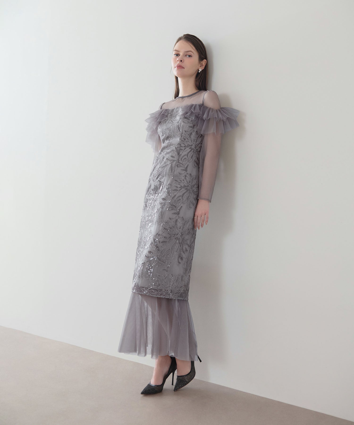 【COMING SOON】フラワースパンコールヘムチュールIラインワンピースドレス