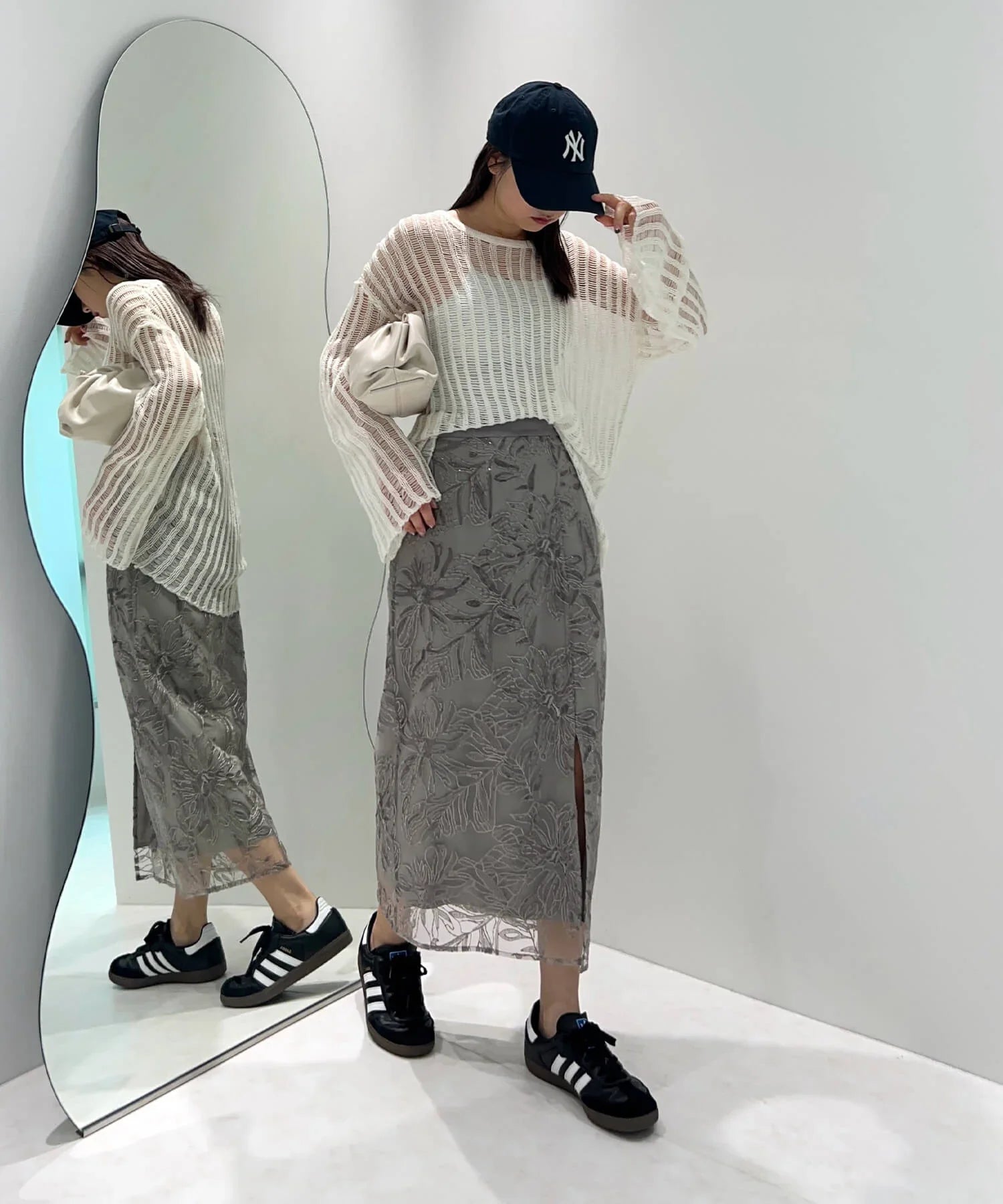 【当日発送】シアーパフスリーブペプラムスパンコール花柄セットアップドレス