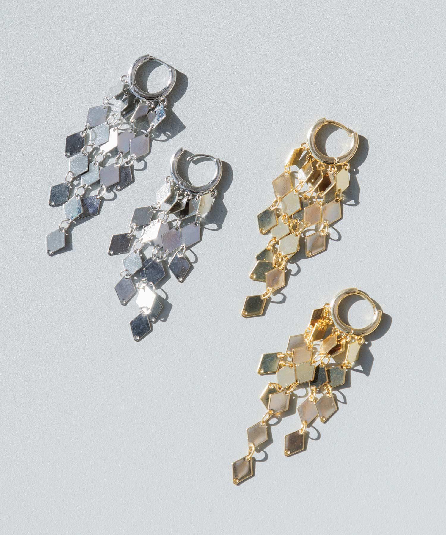 【当日発送】ダイヤモチーフロングピアス