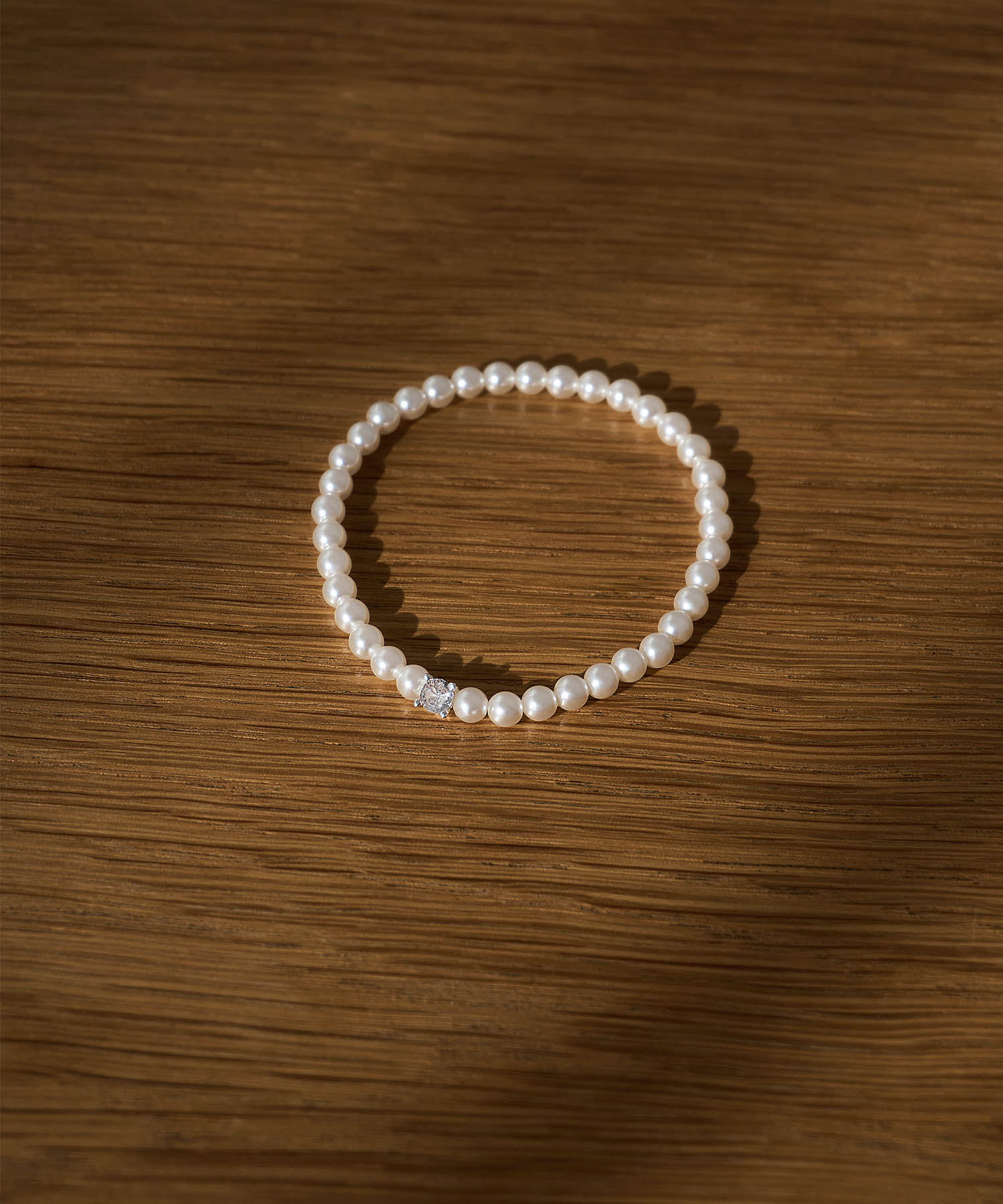 【当日発送】パールラインストーンスリムブレスレット