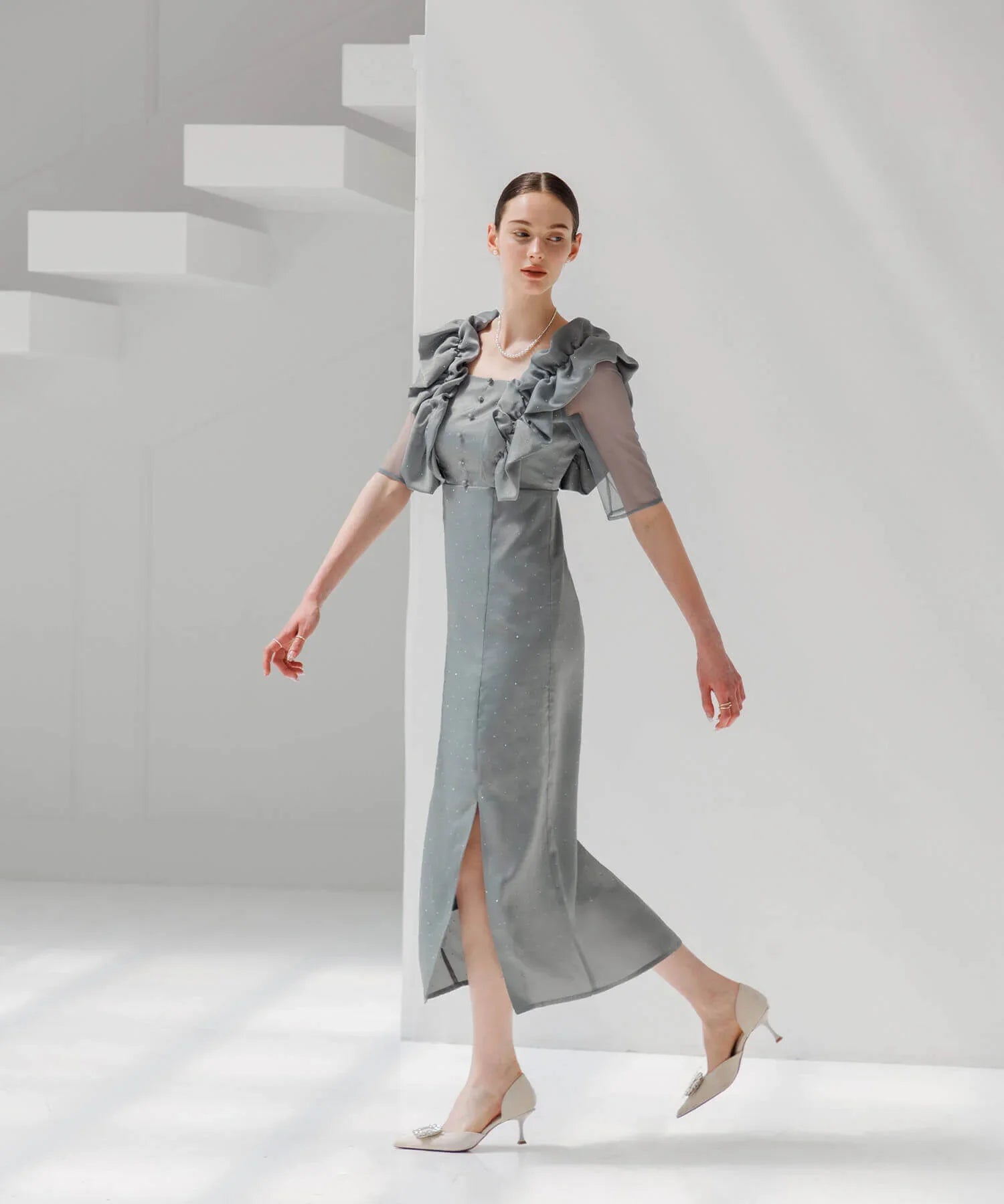 【当日発送】フリルショルダーストーンIラインワンピースドレス