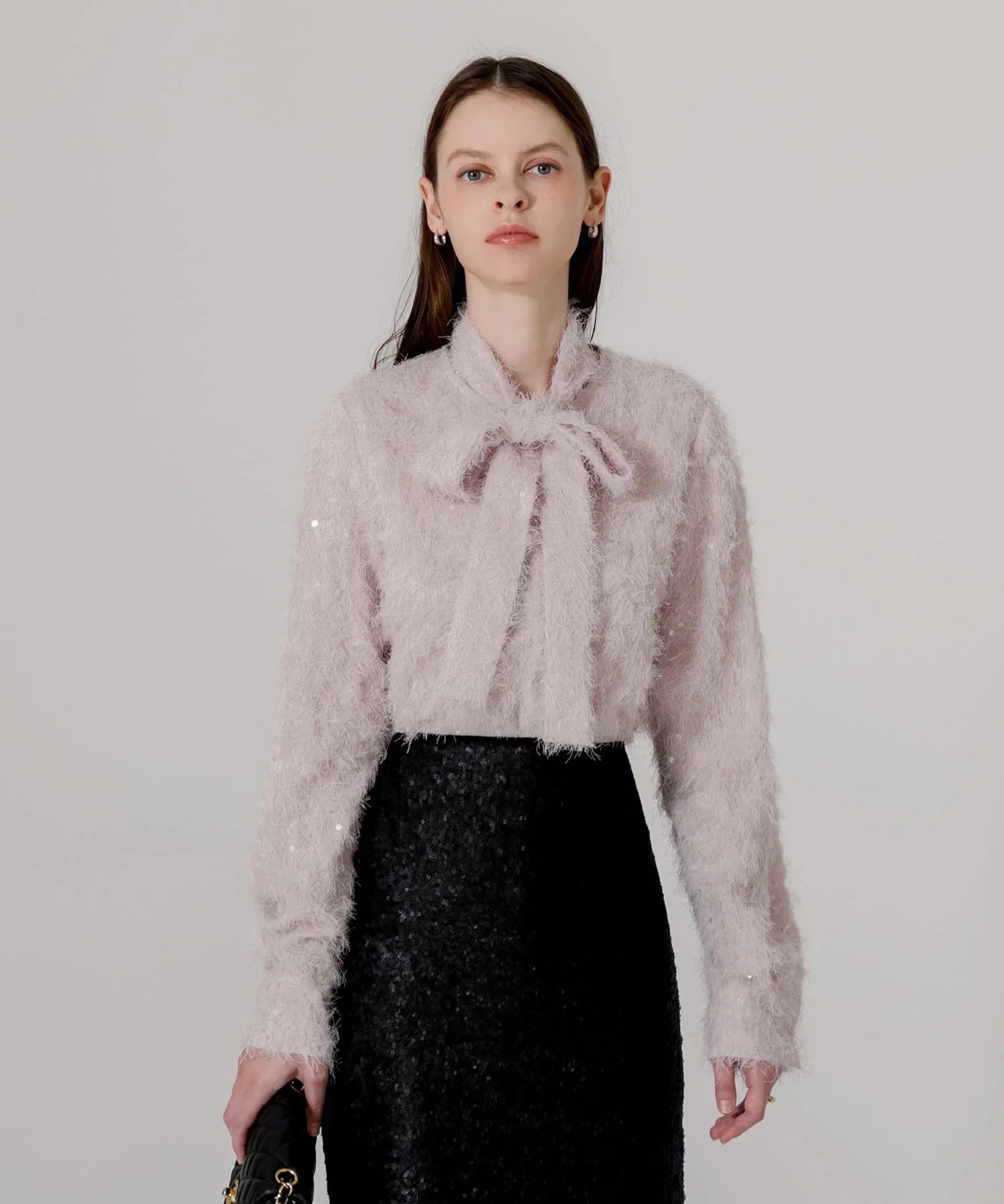 【当日発送】リボン2WAYフェザーファブリックスパンコールブラウス