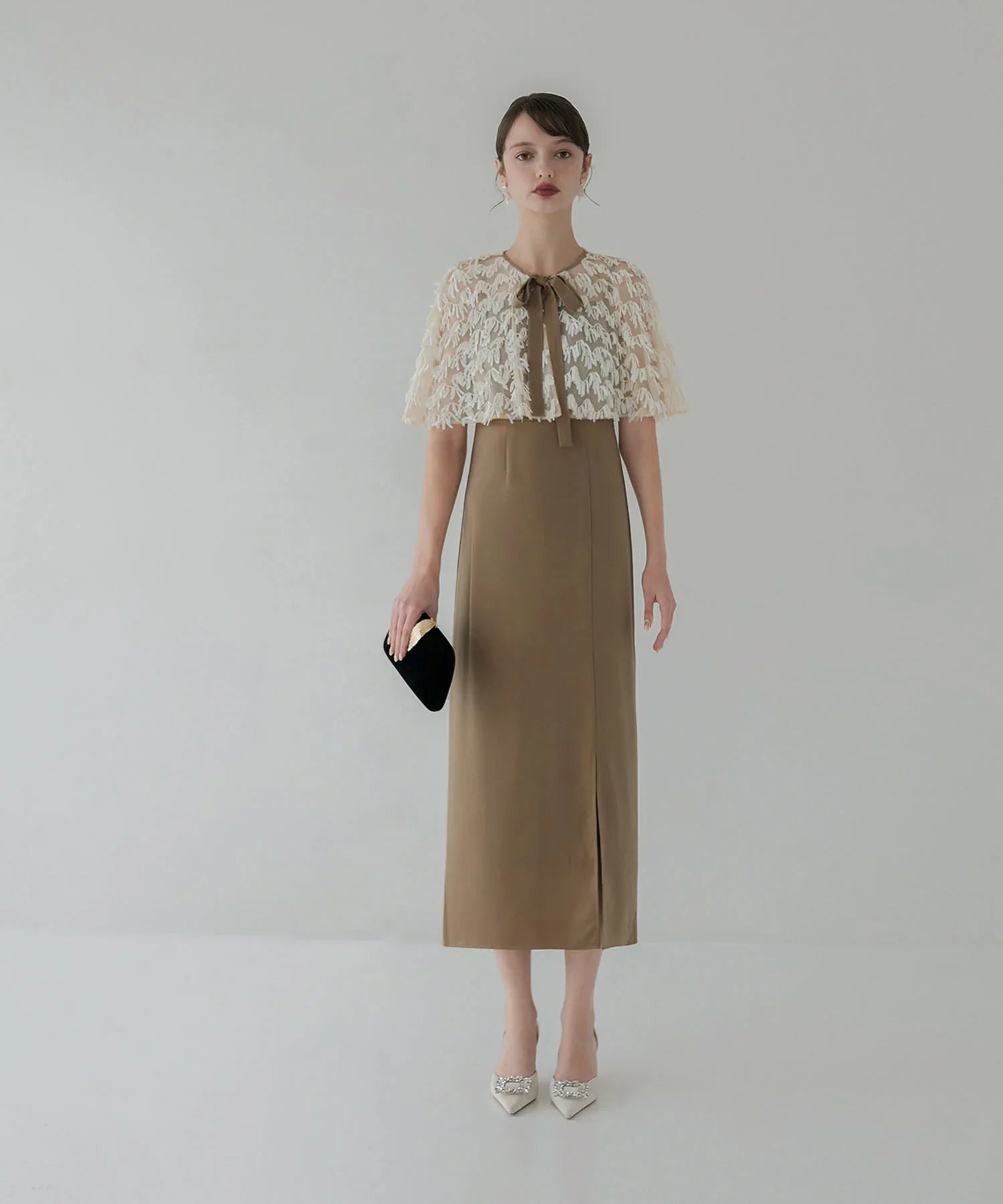 【当日発送】スパンコールフリンジケープ Iラインワンピースドレス