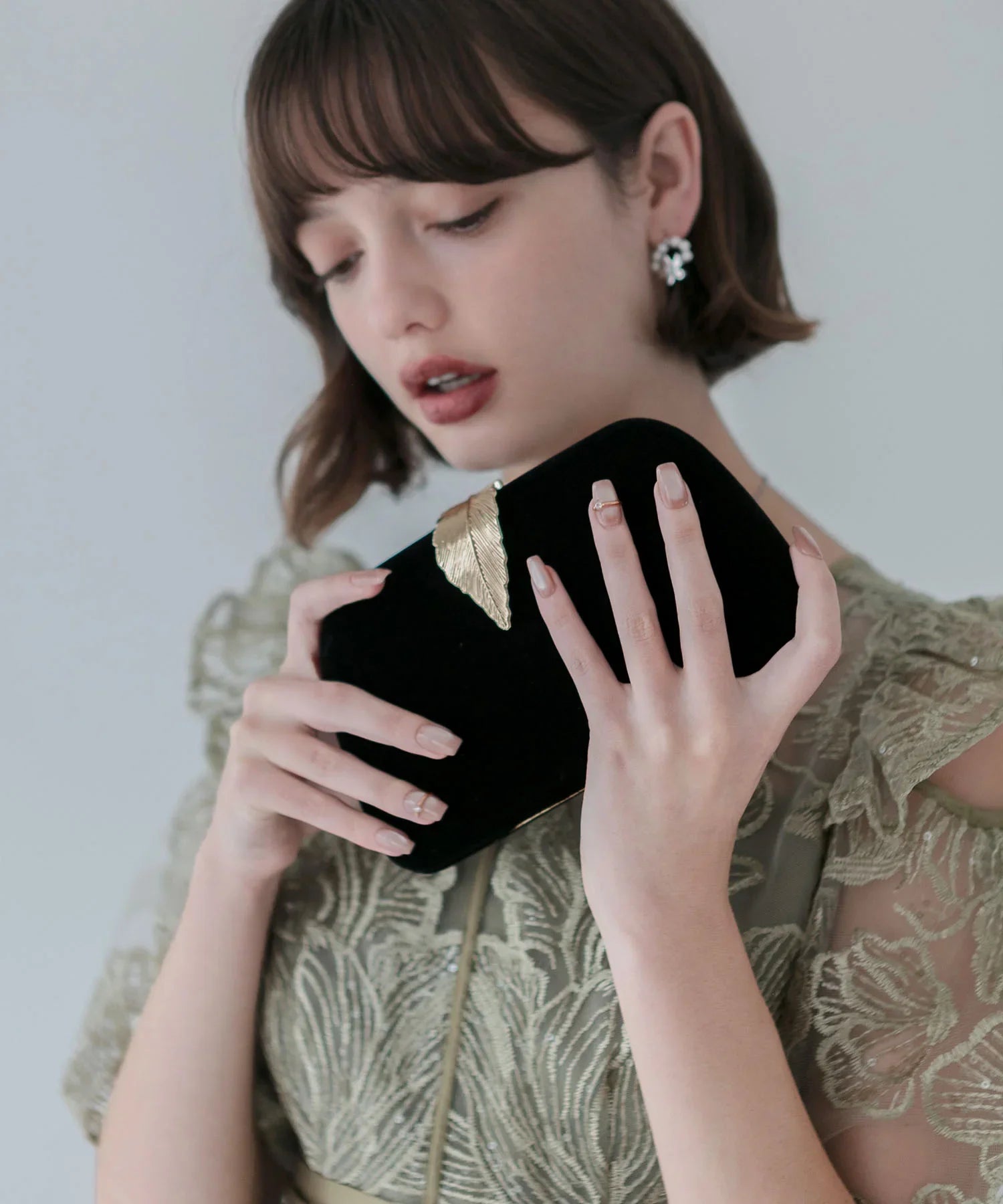 【SOLD OUT】リーフモチーフ2WAYベロアバッグ