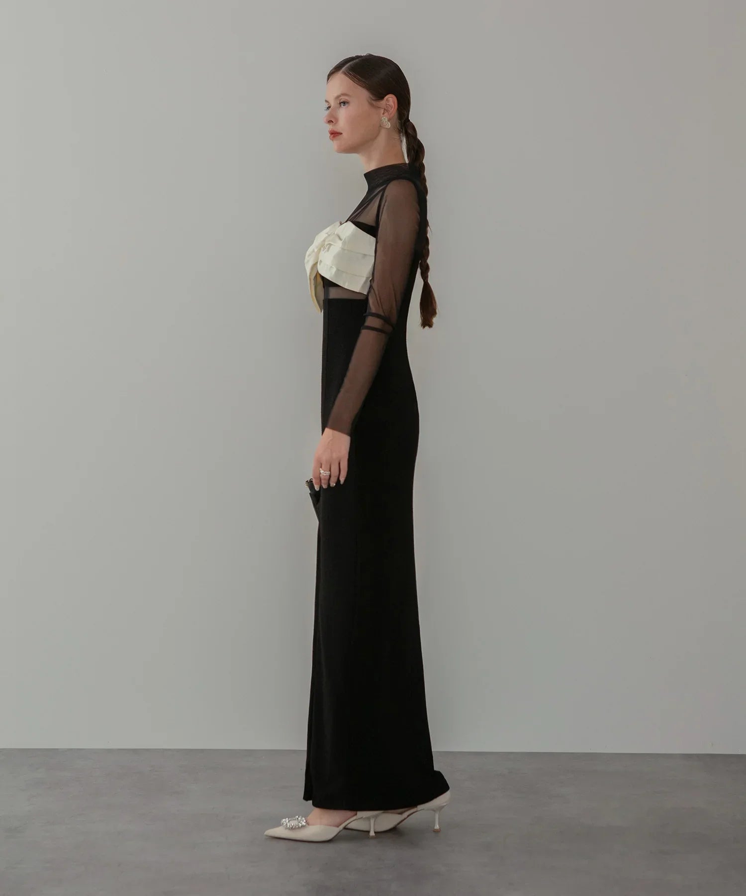 【LEJA LUXE】フロントツイストデザインシアースリットIラインドレス