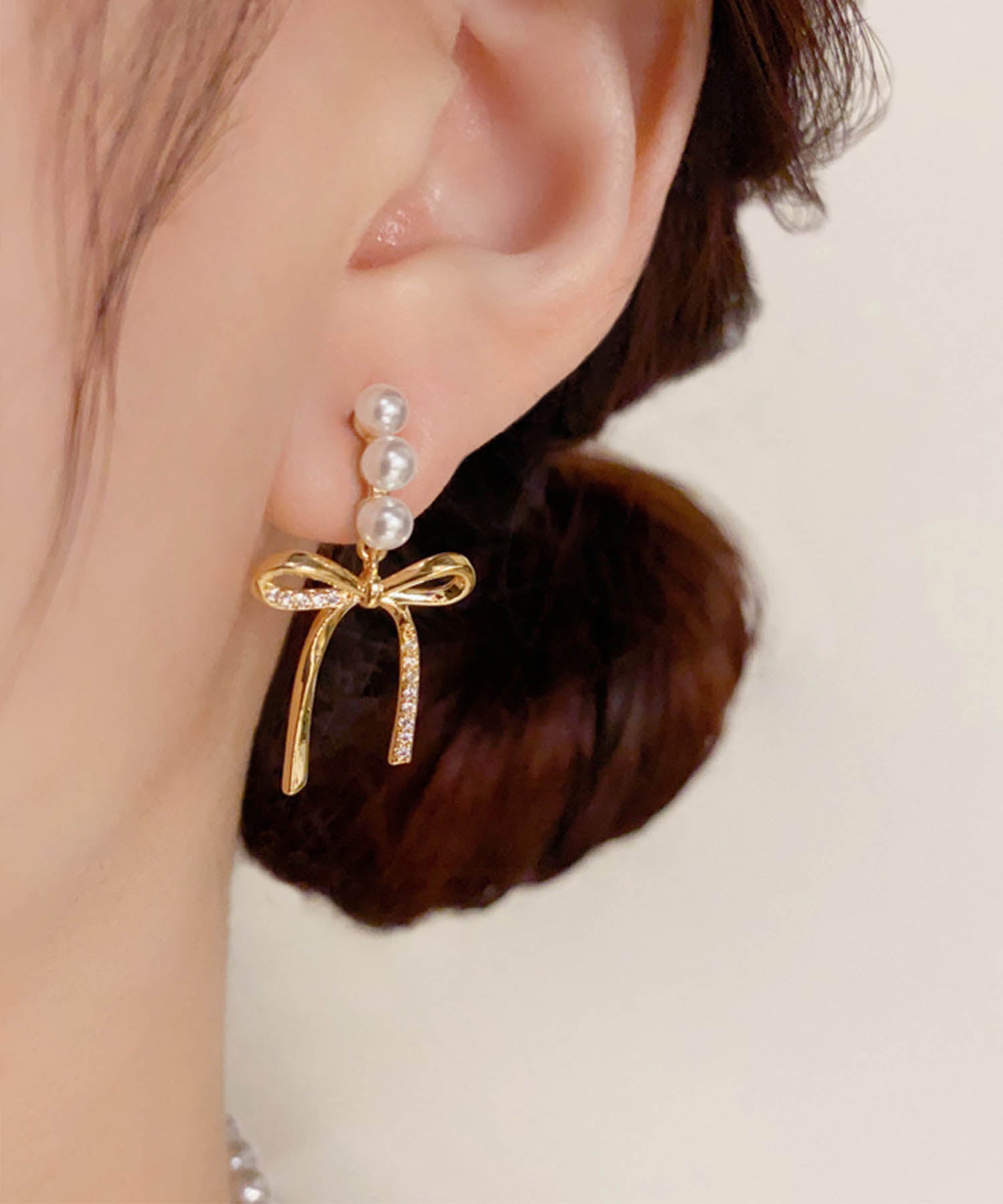 【当日発送】ドロップパールリボンピアス