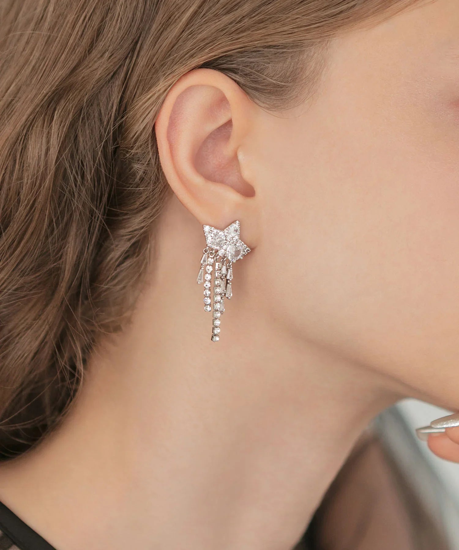 【当日発送】スタードロップビジューフリンジピアス