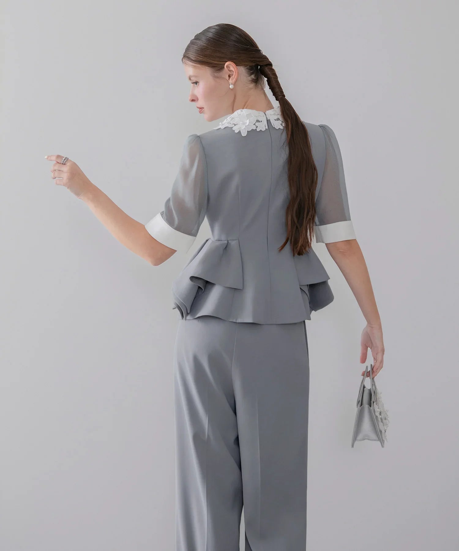 【SOLD OUT】レースカラーペプラムブラウスパンツセットアップドレス