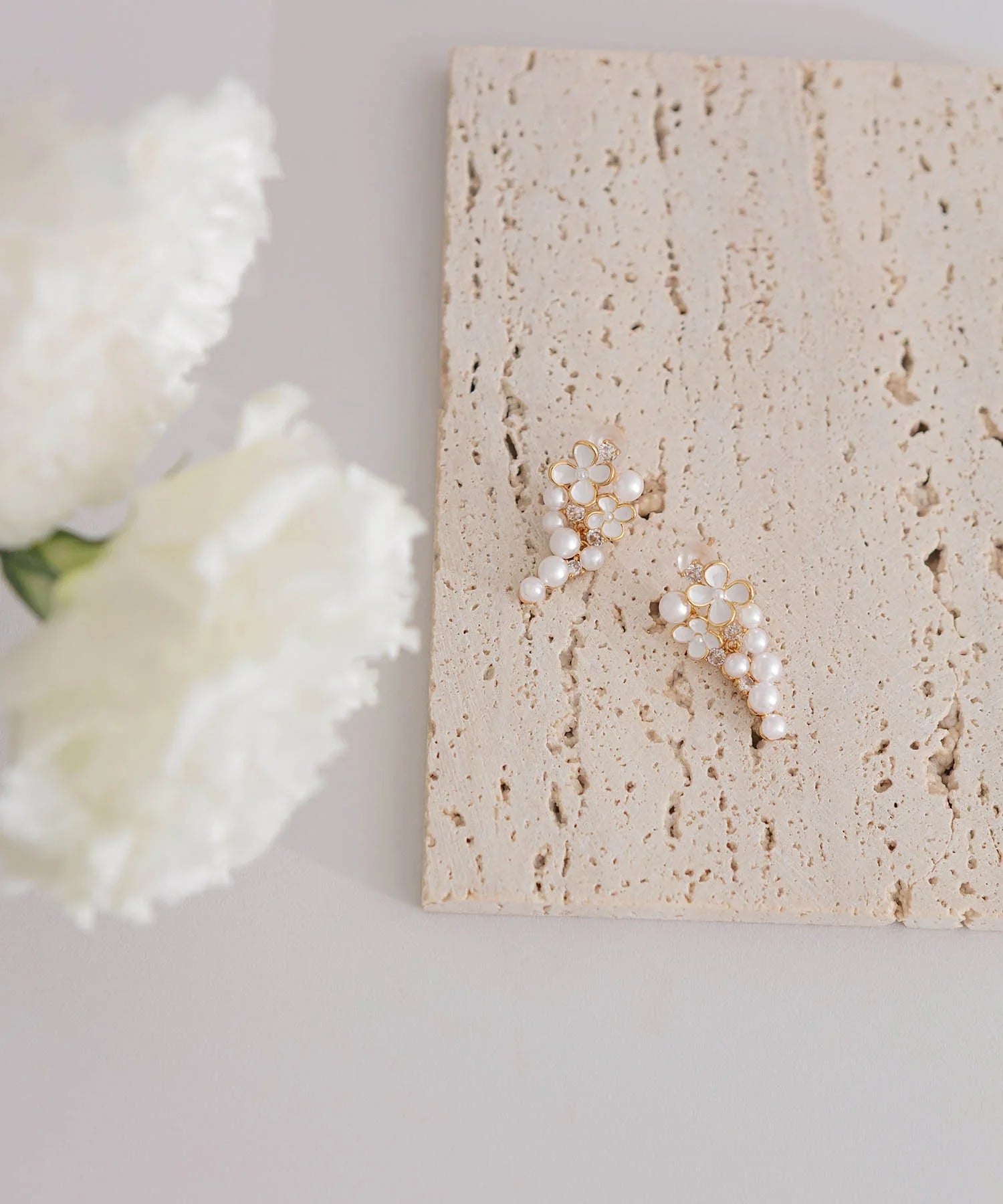 【当日発送】パールブーケドロップピアス