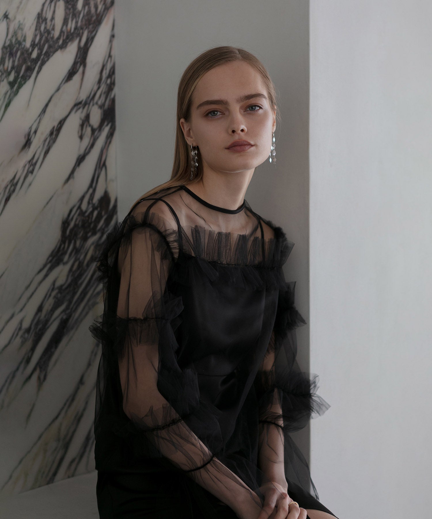 【当日発送】チュールフリルトップス