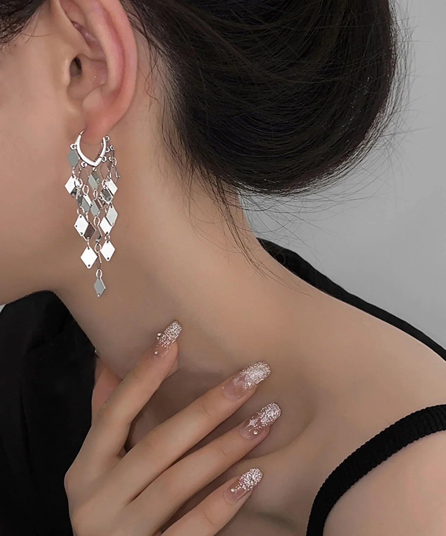 【当日発送】ダイヤモチーフロングピアス