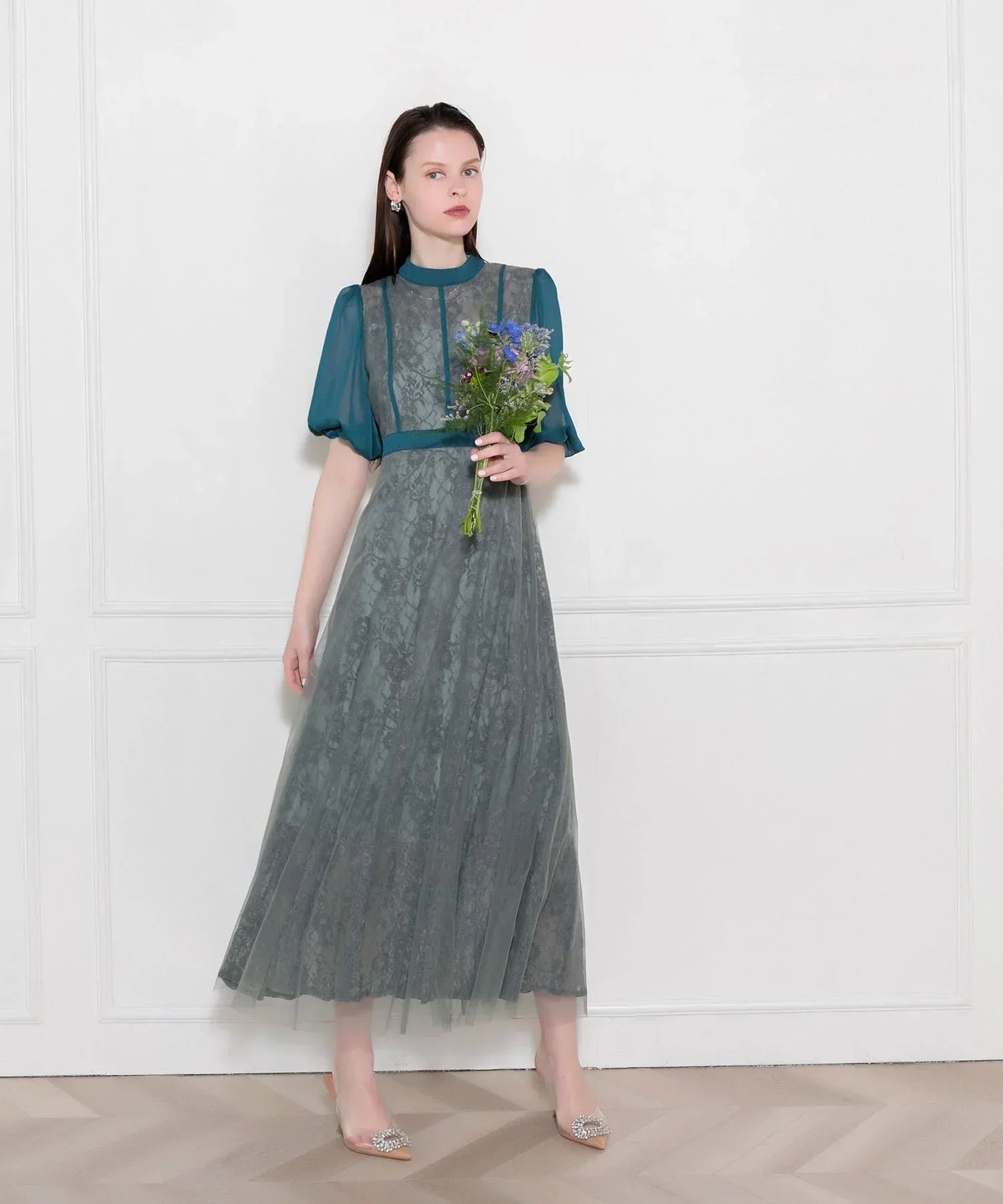 【當天出貨】高腰薄紗蕾絲A字連身裙