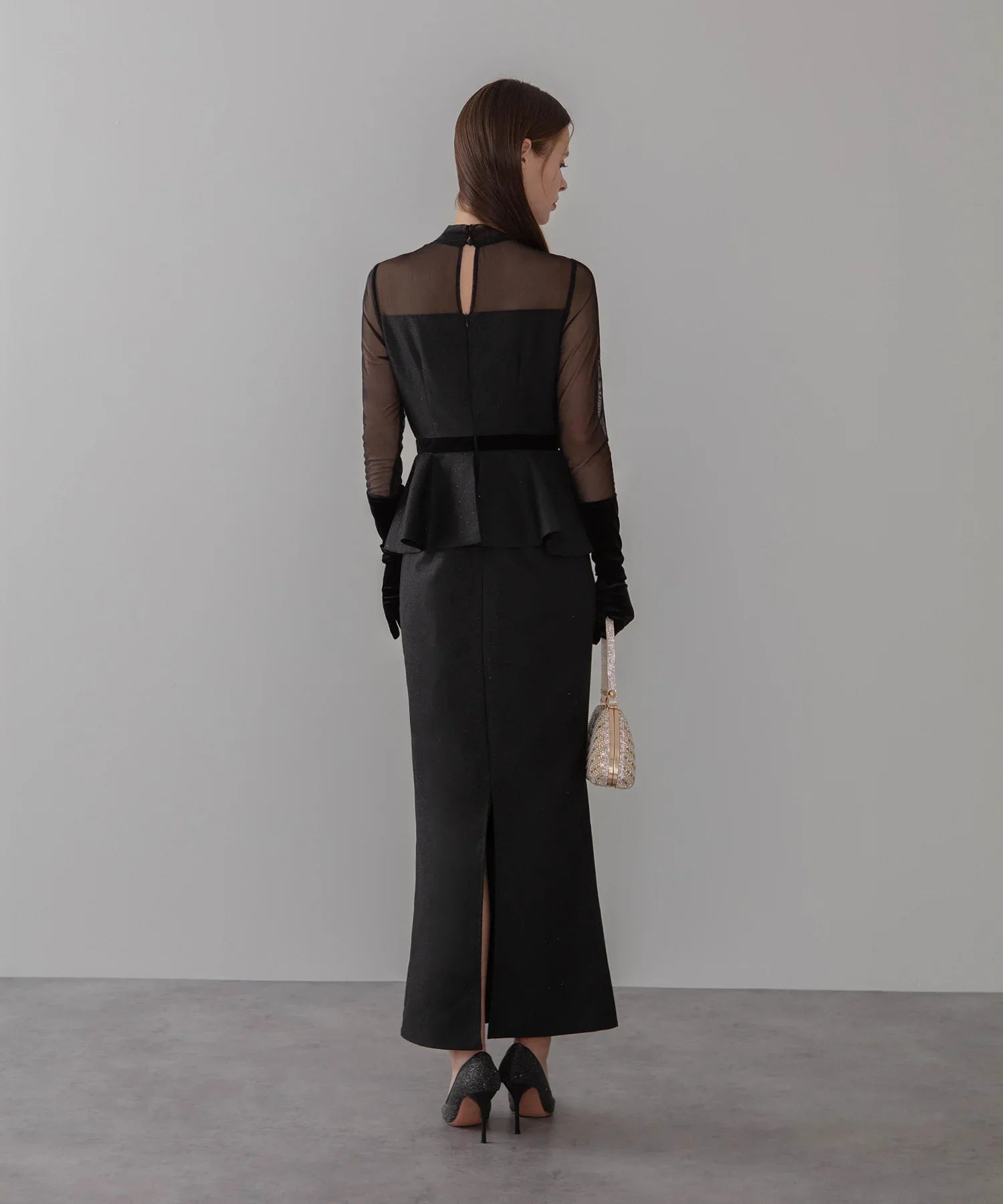 【LEJA LUXE】チュールペプラムベロアグローブIラインドレス