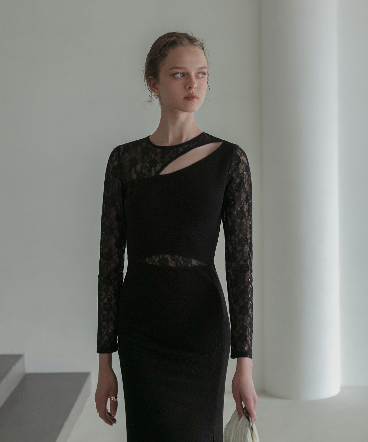 【LEJA LUXE】アシンメトリーレーススリムフィットIラインドレス