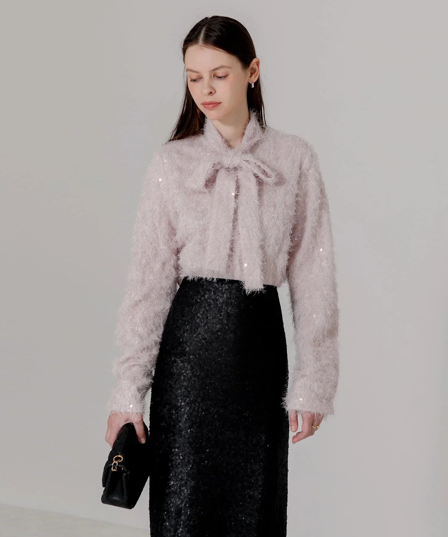 【当日発送】リボン2WAYフェザーファブリックスパンコールブラウス