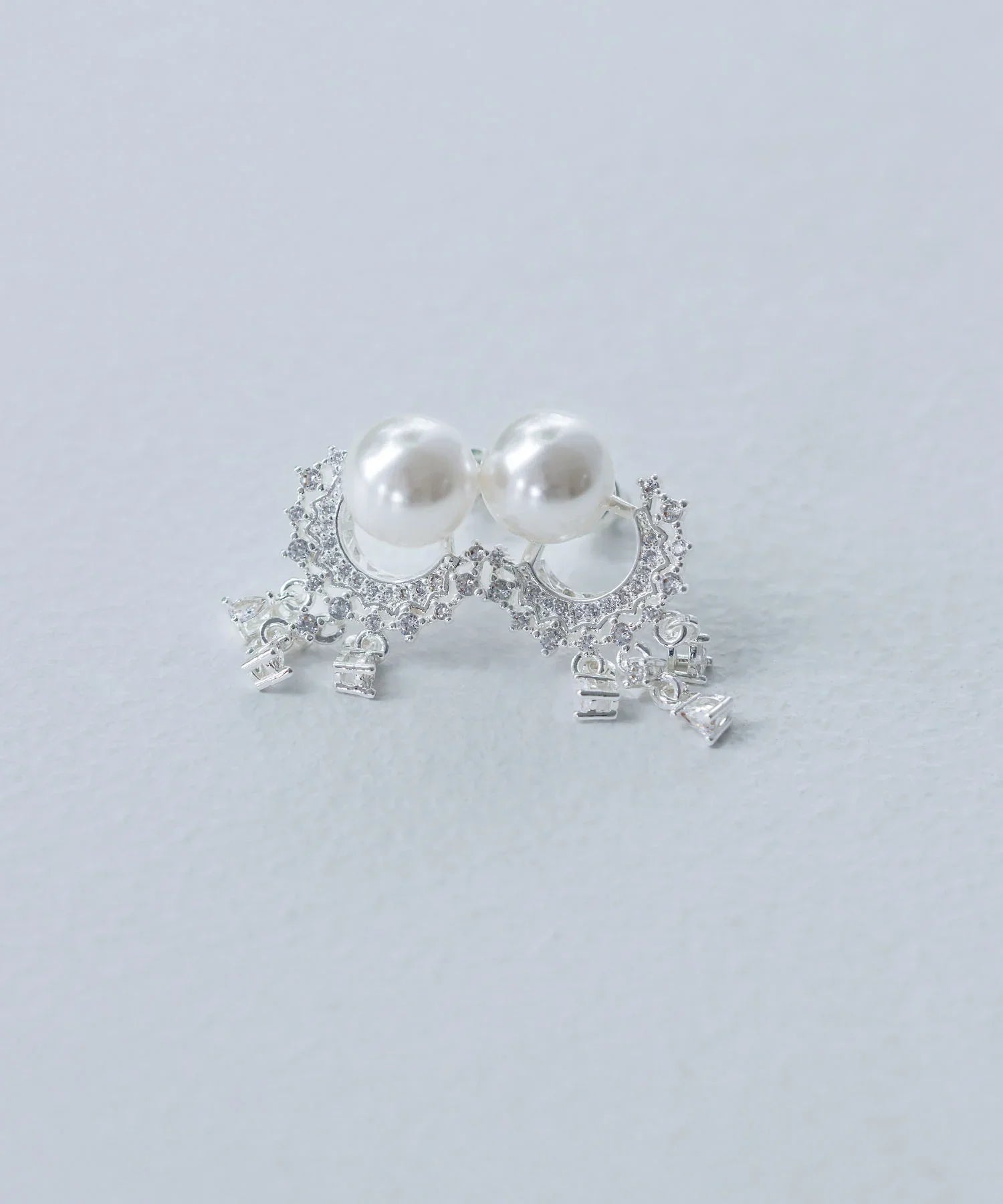 【当日発送】パールドロップビジューピアス